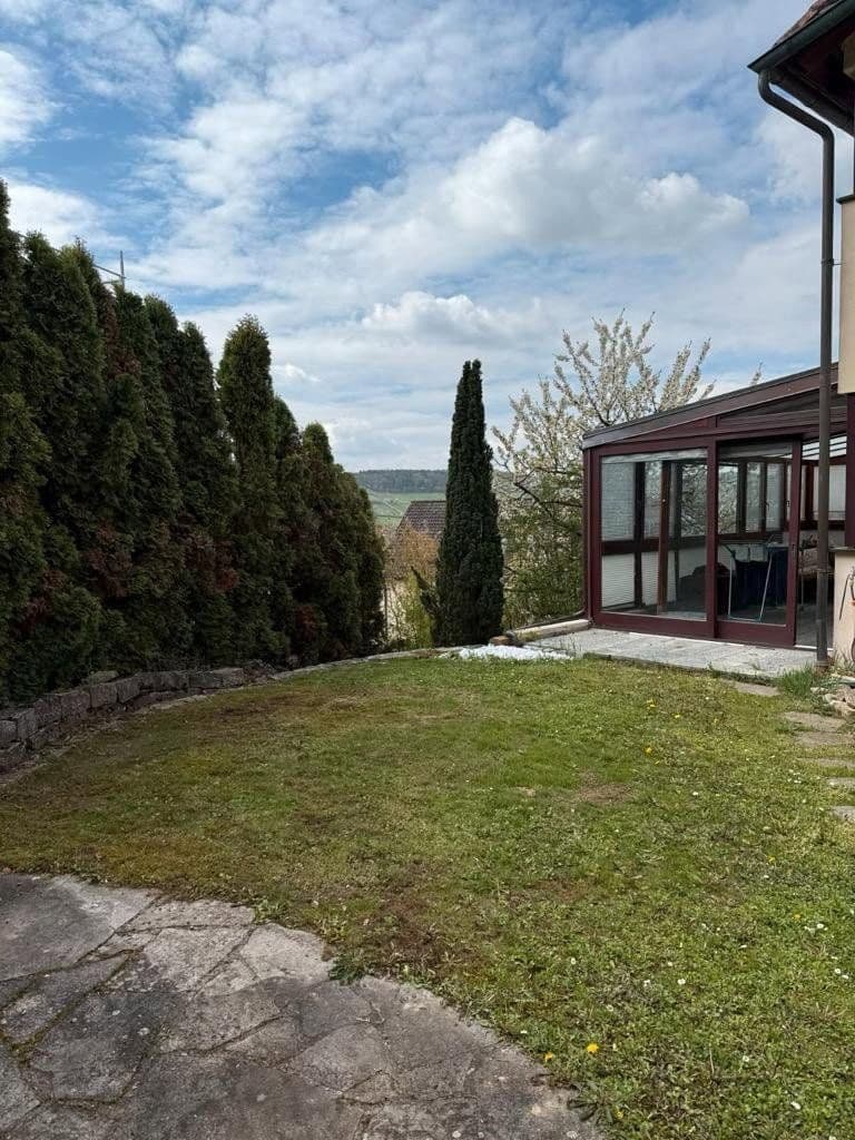 Predaj domu 180 m², pozemek 624 m², Sommerhausen, Bavorsko Predaj domu 180 m², pozemek 624 m², Sommerhausen, Bavorsko