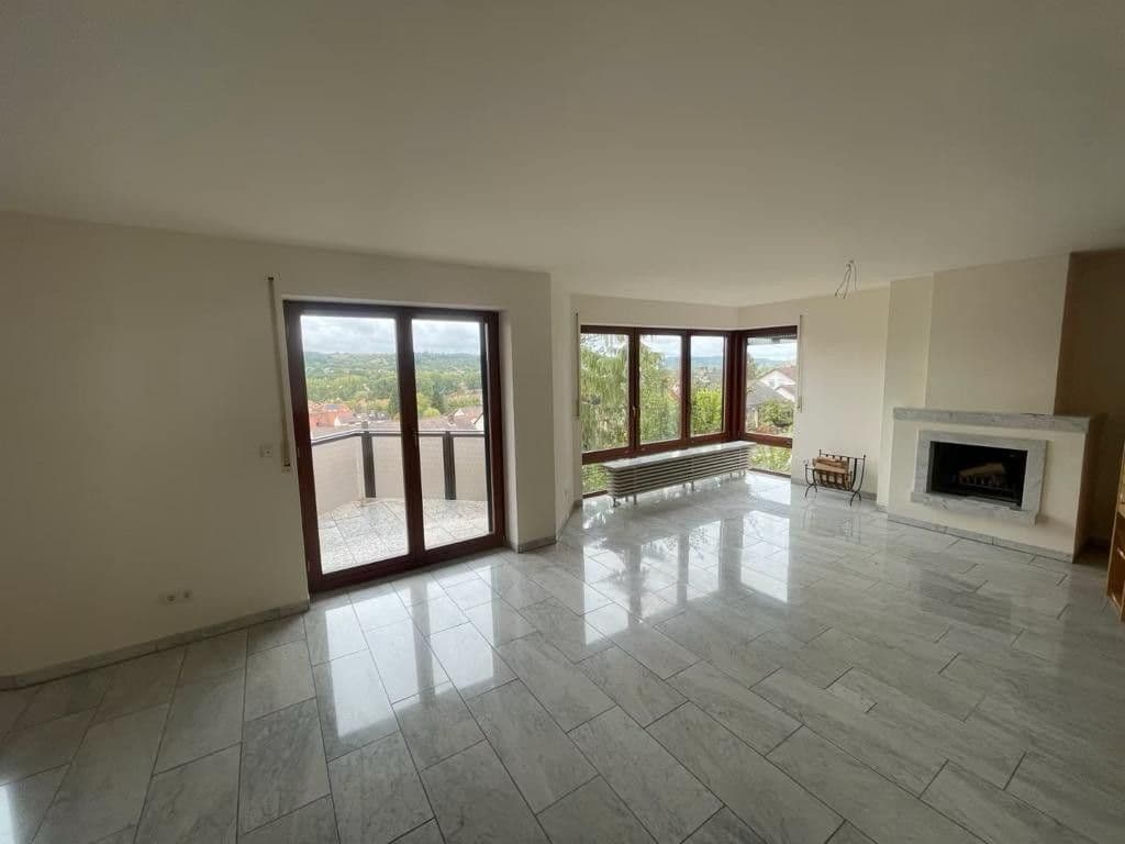 Predaj domu 180 m², pozemek 624 m², Sommerhausen, Bavorsko Predaj domu 180 m², pozemek 624 m², Sommerhausen, Bavorsko