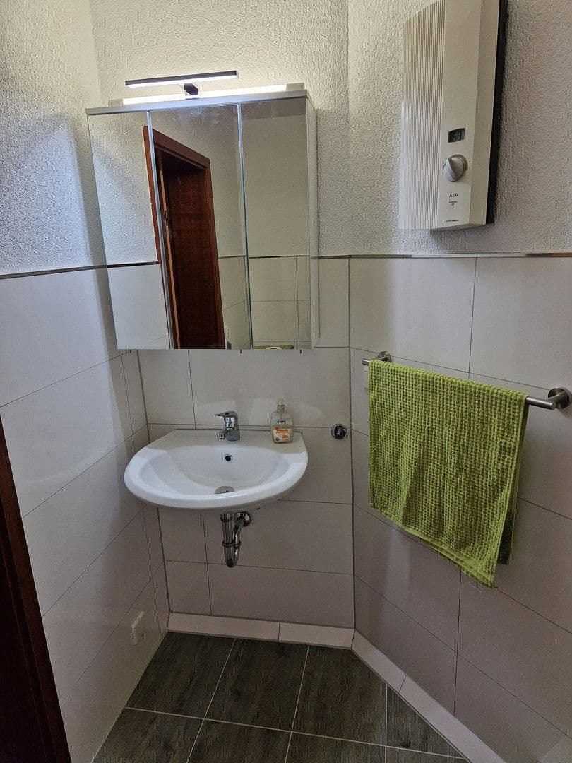Prenájom bytu 2-izbový 33 m², Schlosserstr. 16, Rastatt, Bádensko-Wurttembersko Prenájom bytu 2-izbový 33 m², Schlosserstr. 16, Rastatt, Bádensko-Wurttembersko