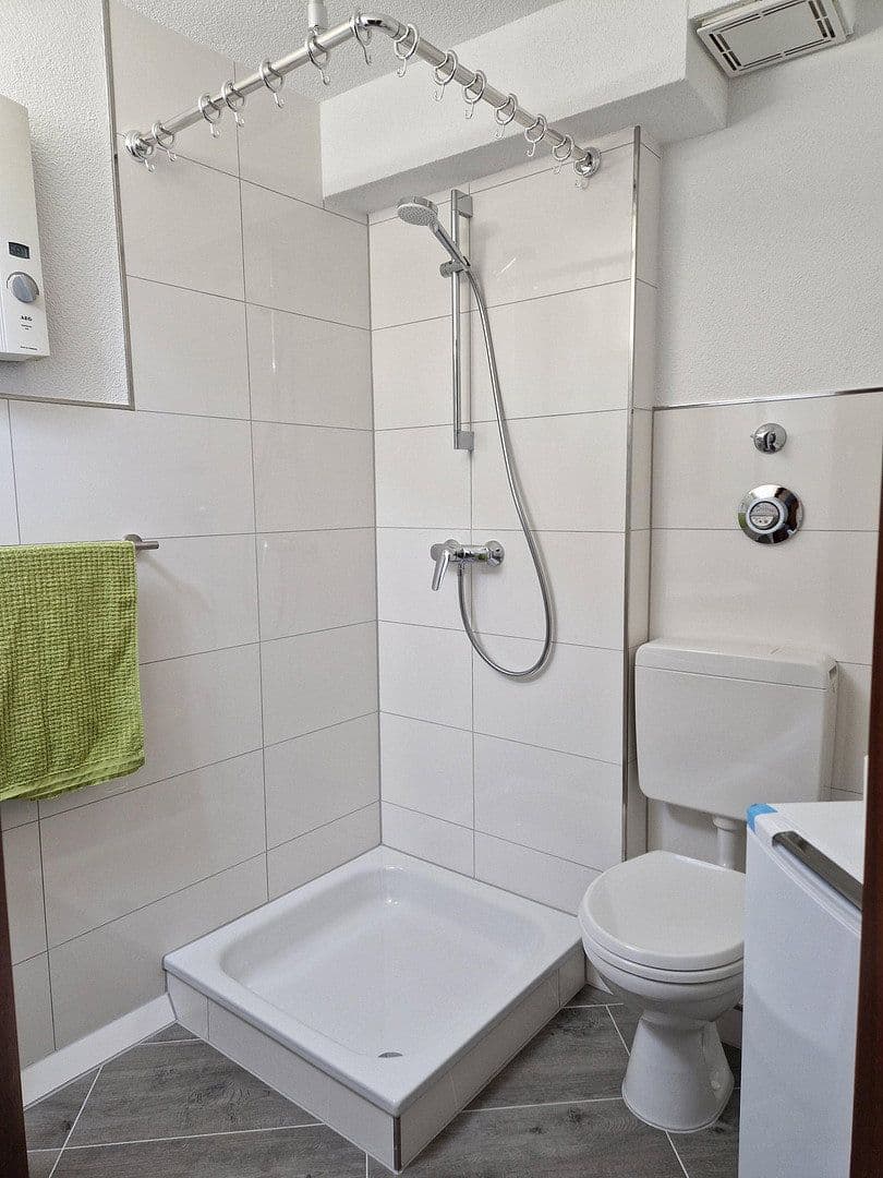 Prenájom bytu 2-izbový 33 m², Schlosserstr. 16, Rastatt, Bádensko-Wurttembersko Prenájom bytu 2-izbový 33 m², Schlosserstr. 16, Rastatt, Bádensko-Wurttembersko