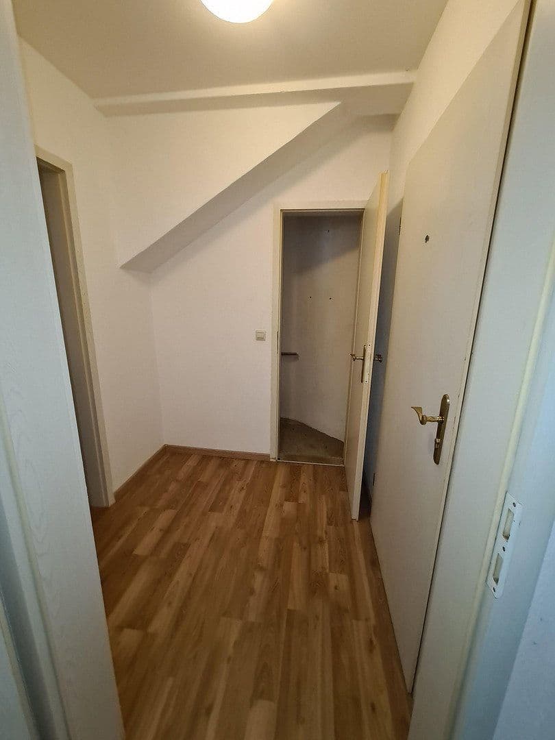 Prenájom bytu 1-izbový 42 m², Am Schötteler 15, Kaufbeuren, Bavorsko Prenájom bytu 1-izbový 42 m², Am Schötteler 15, Kaufbeuren, Bavorsko