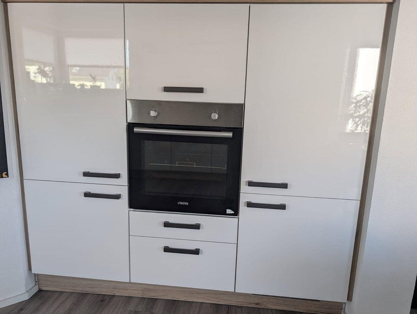 Prenájom bytu 3-izbový 101 m², Gottlob-Link-Weg 4, Sulz am Neckar, Bádensko-Wurttembersko Prenájom bytu 3-izbový 101 m², Gottlob-Link-Weg 4, Sulz am Neckar, Bádensko-Wurttembersko