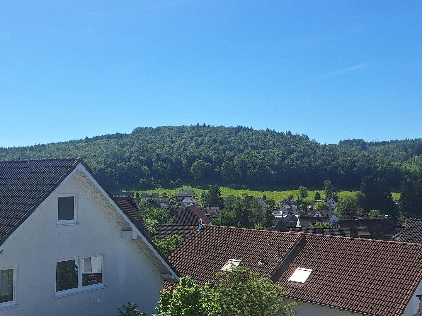 Prenájom bytu 3-izbový 78 m², Kreuztal, Severné Porýnie - Westfálsko Prenájom bytu 3-izbový 78 m², Kreuztal, Severné Porýnie - Westfálsko