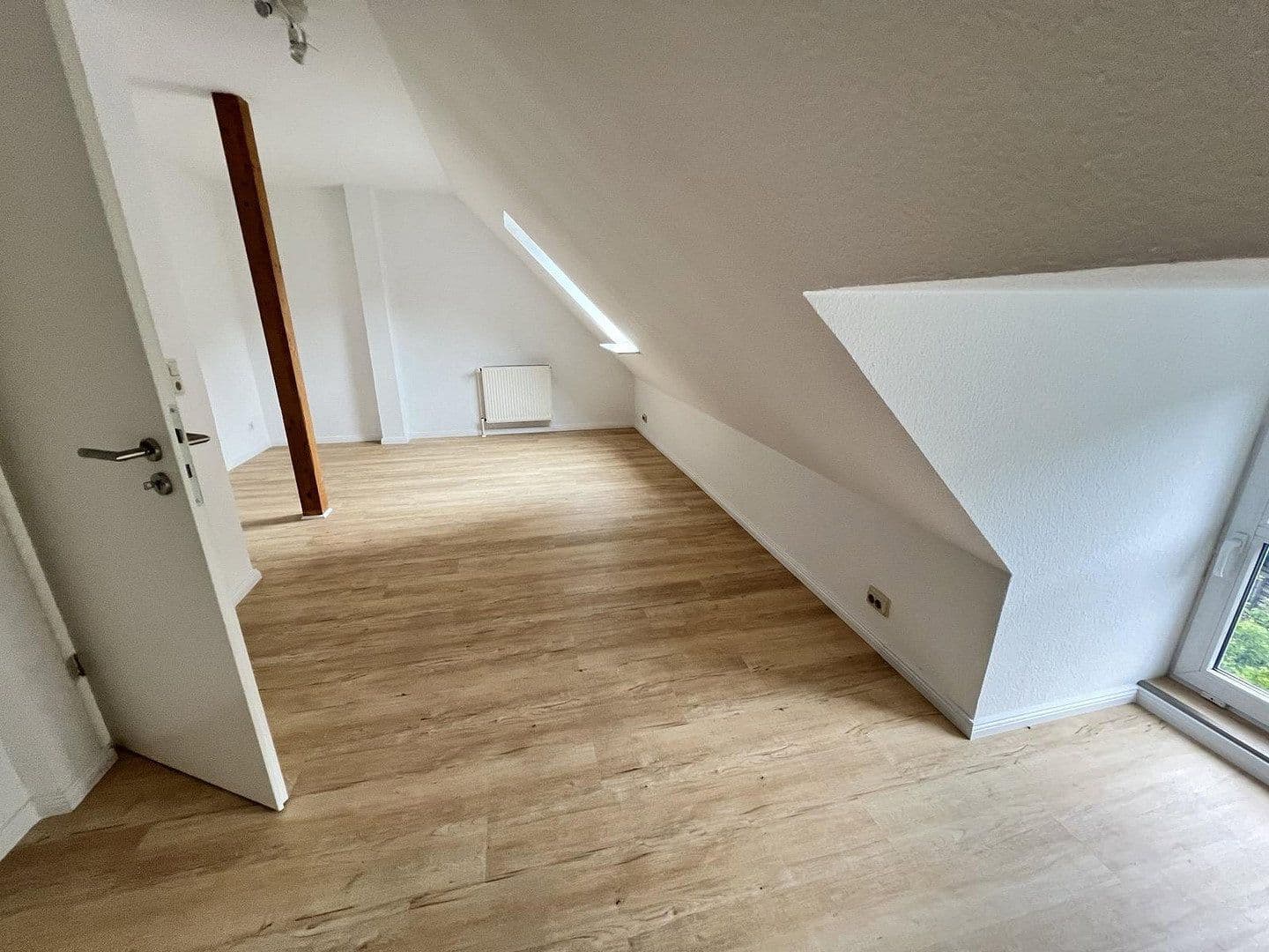 Prenájom domu 150 m², pozemek 179 m², Twedter Feld 36b, Flensburg, Šlezvicko-Holštajnsko Prenájom domu 150 m², pozemek 179 m², Twedter Feld 36b, Flensburg, Šlezvicko-Holštajnsko