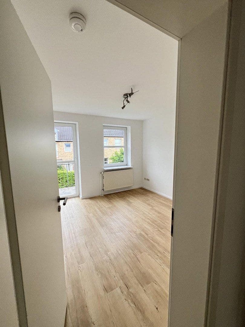 Prenájom domu 150 m², pozemek 179 m², Twedter Feld 36b, Flensburg, Šlezvicko-Holštajnsko Prenájom domu 150 m², pozemek 179 m², Twedter Feld 36b, Flensburg, Šlezvicko-Holštajnsko