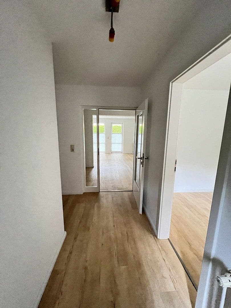 Prenájom domu 150 m², pozemek 179 m², Twedter Feld 36b, Flensburg, Šlezvicko-Holštajnsko Prenájom domu 150 m², pozemek 179 m², Twedter Feld 36b, Flensburg, Šlezvicko-Holštajnsko