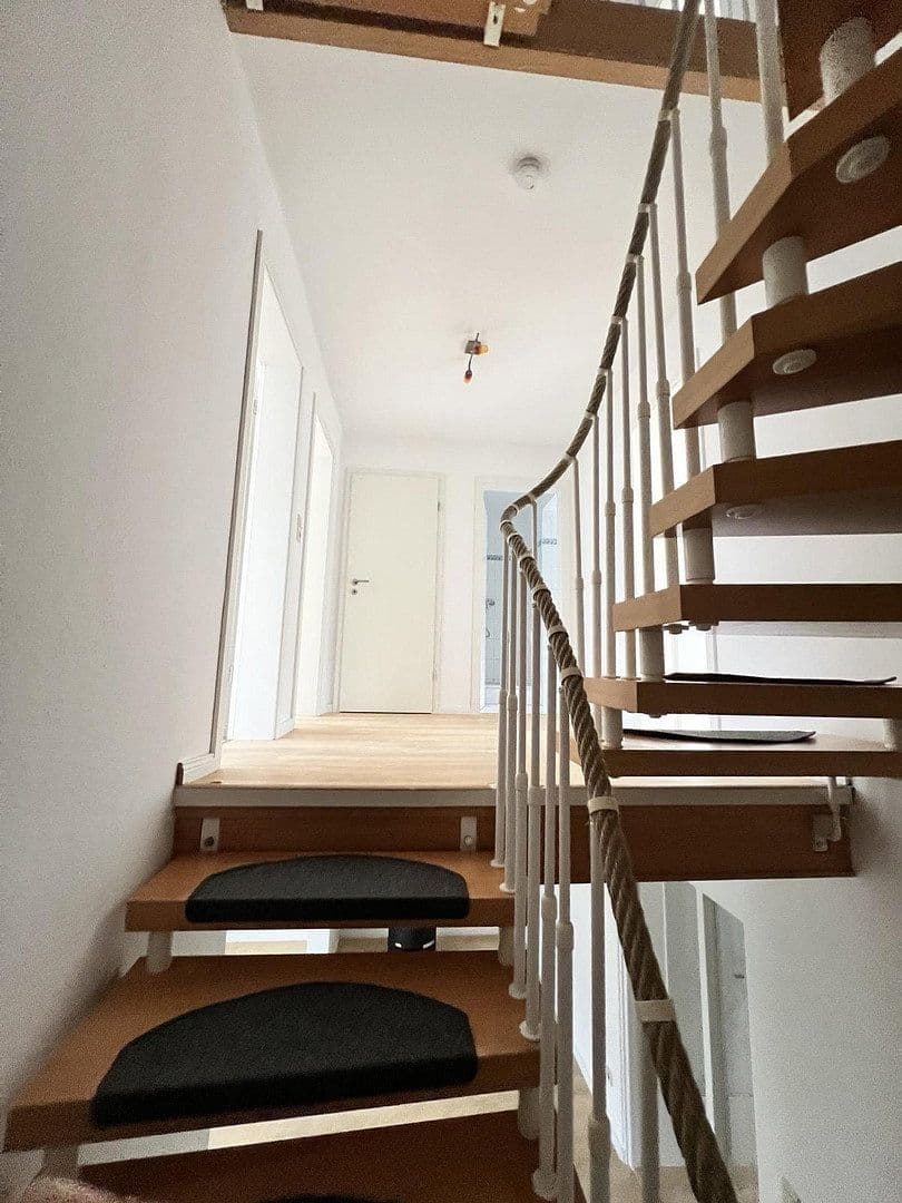 Prenájom domu 150 m², pozemek 179 m², Twedter Feld 36b, Flensburg, Šlezvicko-Holštajnsko Prenájom domu 150 m², pozemek 179 m², Twedter Feld 36b, Flensburg, Šlezvicko-Holštajnsko