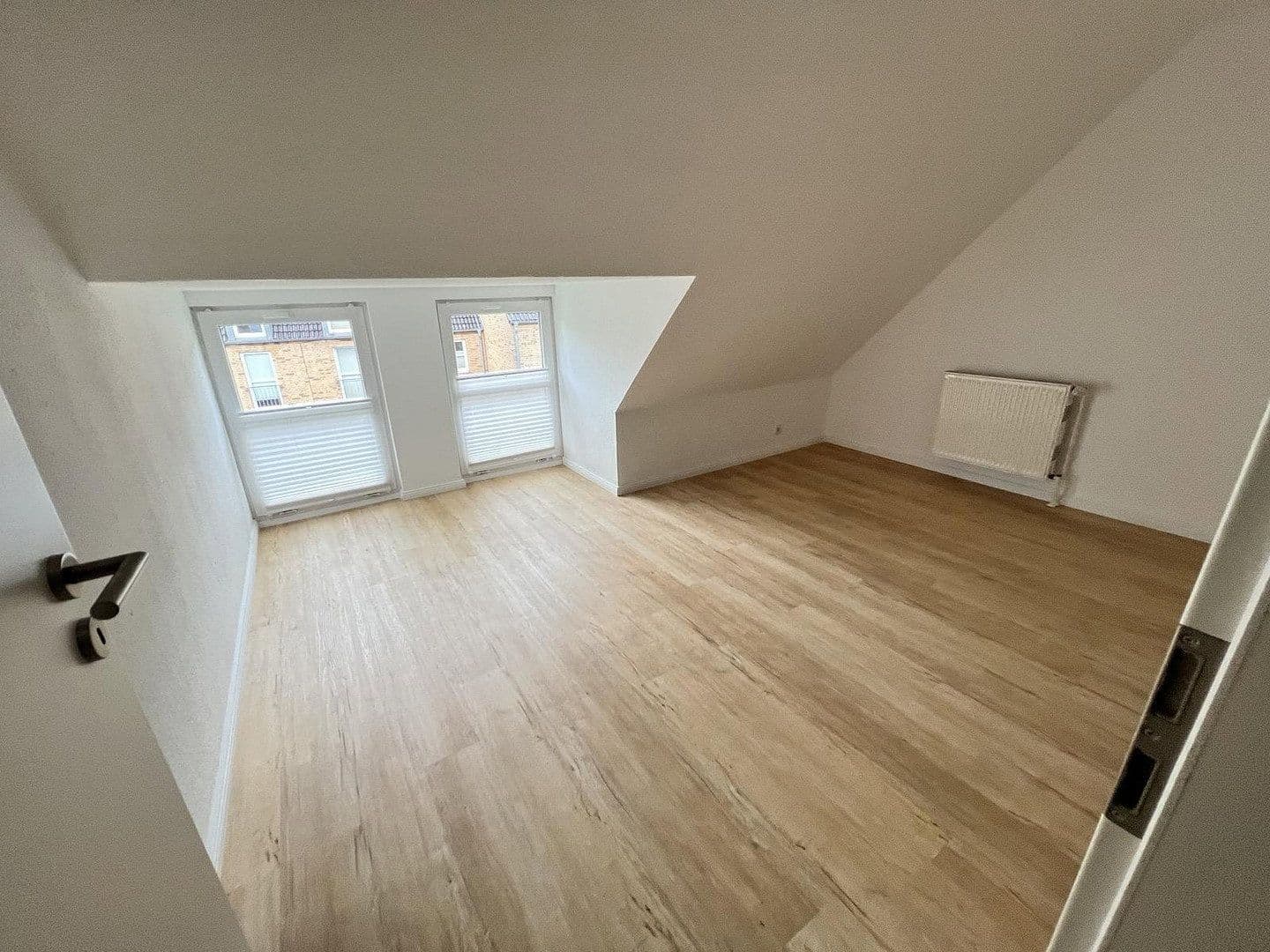 Prenájom domu 150 m², pozemek 179 m², Twedter Feld 36b, Flensburg, Šlezvicko-Holštajnsko Prenájom domu 150 m², pozemek 179 m², Twedter Feld 36b, Flensburg, Šlezvicko-Holštajnsko