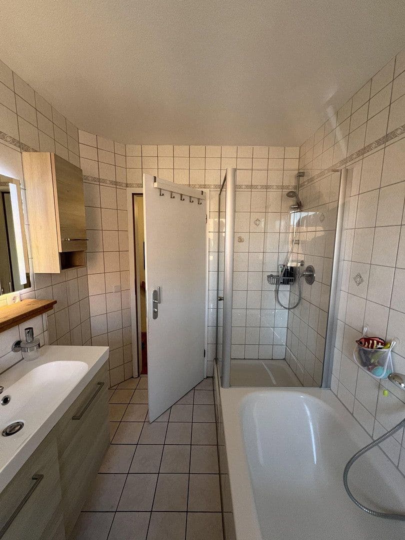 Predaj bytu 4-izbový 92 m², Wehrstr. 2a, Nidderau, Hesensko Predaj bytu 4-izbový 92 m², Wehrstr. 2a, Nidderau, Hesensko