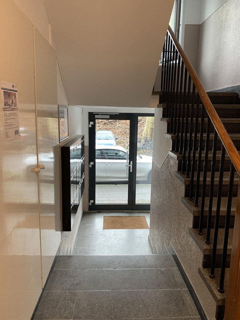 Predaj domu 879 m², pozemek 259 m², Färberstr. 116, Düsseldorf, Severné Porýnie - Westfálsko Predaj domu 879 m², pozemek 259 m², Färberstr. 116, Düsseldorf, Severné Porýnie - Westfálsko