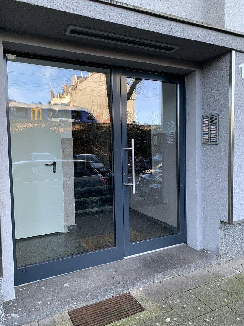 Predaj domu 879 m², pozemek 259 m², Färberstr. 116, Düsseldorf, Severné Porýnie - Westfálsko Predaj domu 879 m², pozemek 259 m², Färberstr. 116, Düsseldorf, Severné Porýnie - Westfálsko