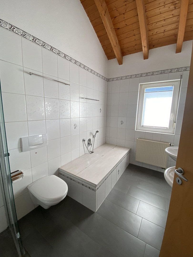 Predaj domu 149 m², pozemek 631 m², Dichtelbach, Porýnie-Falcko Predaj domu 149 m², pozemek 631 m², Dichtelbach, Porýnie-Falcko