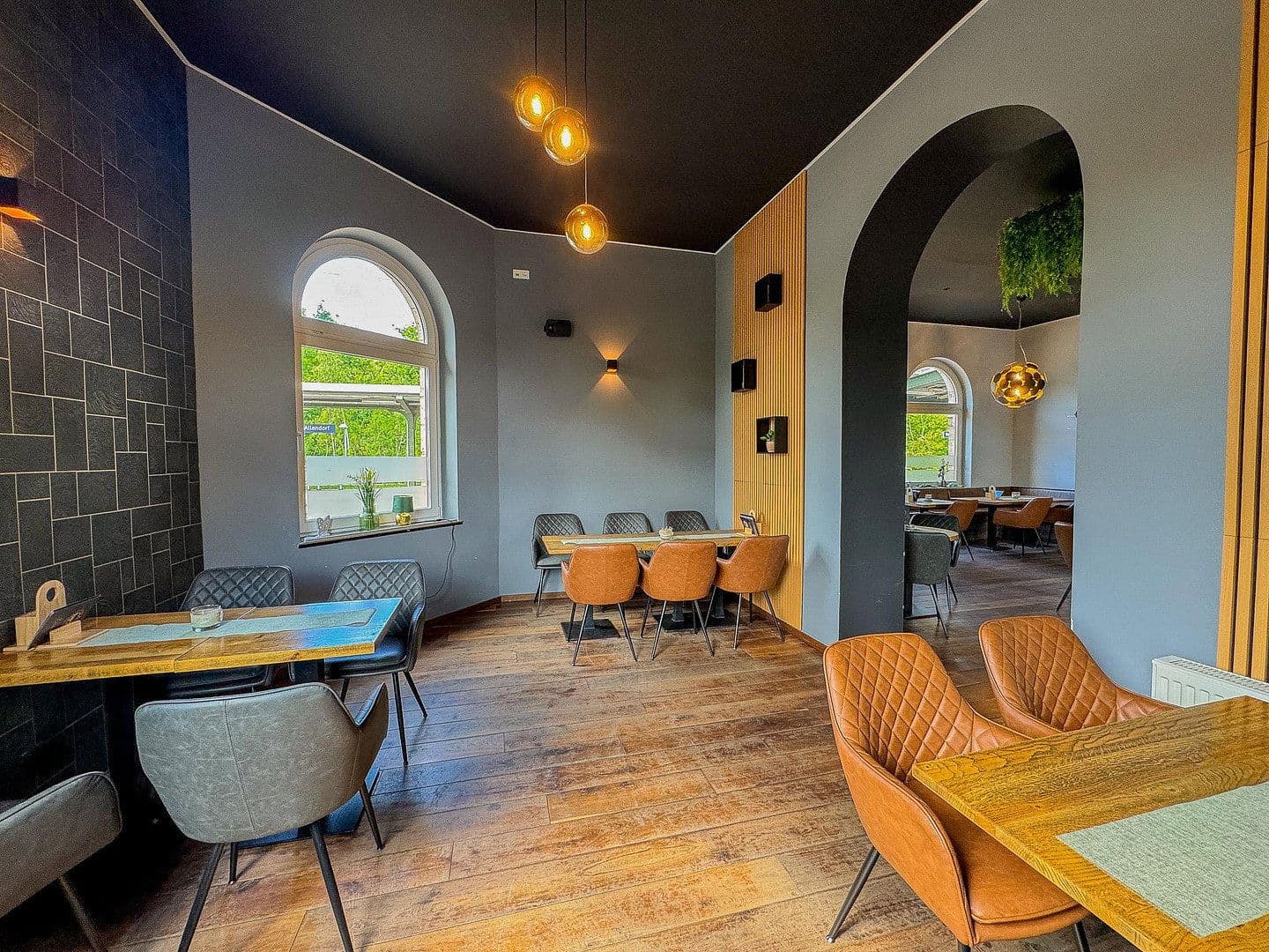 Prenájom nebytového priestoru 320 m², Am Bahnhof 2, Bad Sooden-Allendorf, Hesensko Prenájom nebytového priestoru 320 m², Am Bahnhof 2, Bad Sooden-Allendorf, Hesensko