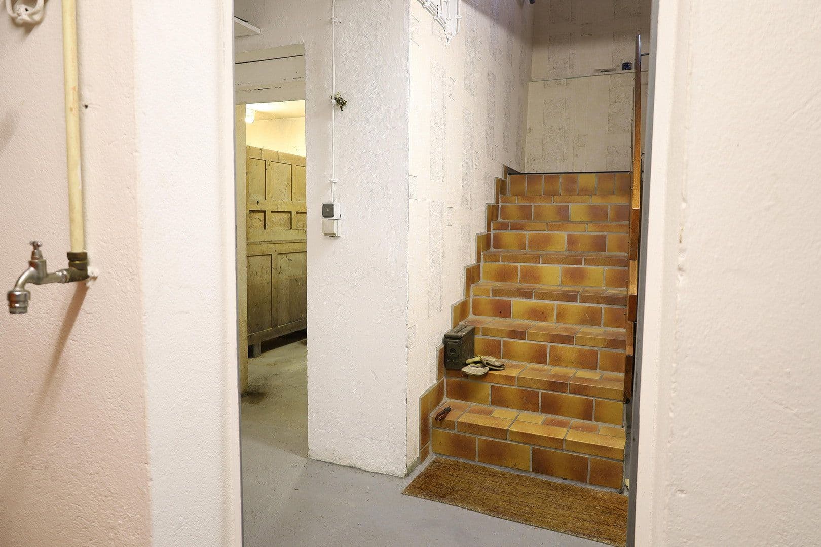 Predaj domu 139 m², pozemek 78 m², Niederheimbach, Porýnie-Falcko Predaj domu 139 m², pozemek 78 m², Niederheimbach, Porýnie-Falcko