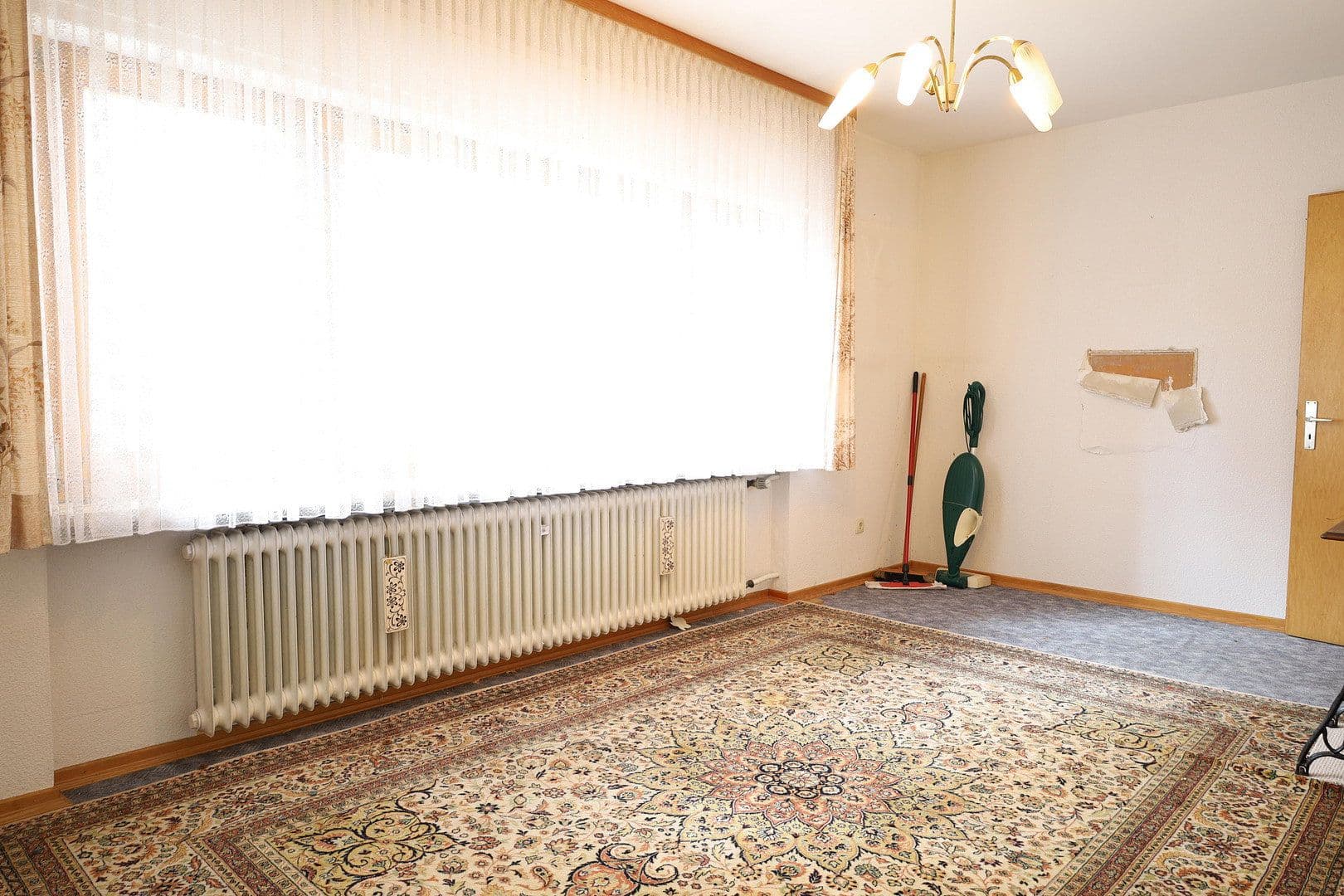 Predaj domu 139 m², pozemek 78 m², Niederheimbach, Porýnie-Falcko Predaj domu 139 m², pozemek 78 m², Niederheimbach, Porýnie-Falcko