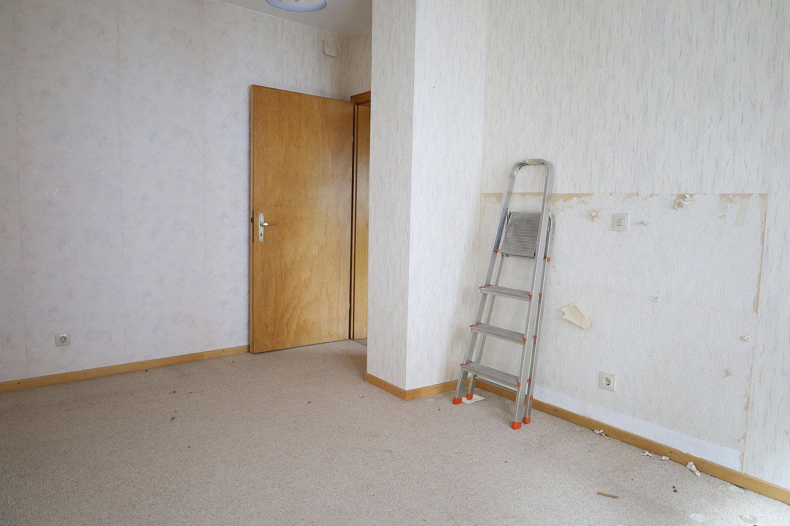 Predaj domu 139 m², pozemek 78 m², Niederheimbach, Porýnie-Falcko Predaj domu 139 m², pozemek 78 m², Niederheimbach, Porýnie-Falcko