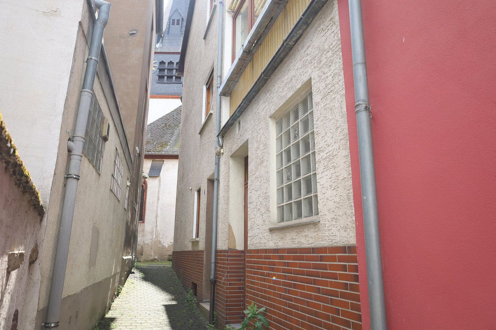 Predaj domu 139 m², pozemek 78 m², Niederheimbach, Porýnie-Falcko Predaj domu 139 m², pozemek 78 m², Niederheimbach, Porýnie-Falcko