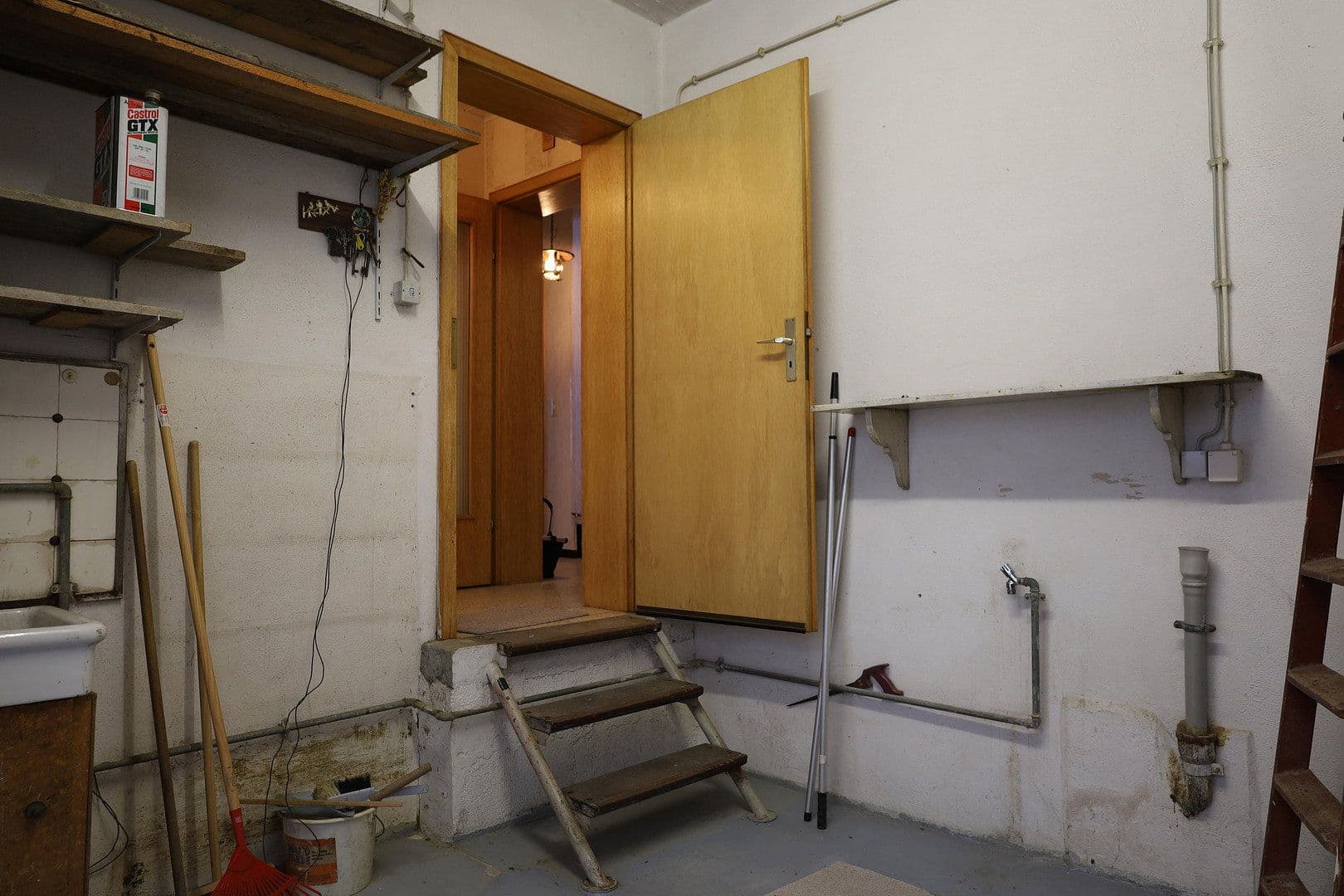 Predaj domu 139 m², pozemek 78 m², Niederheimbach, Porýnie-Falcko Predaj domu 139 m², pozemek 78 m², Niederheimbach, Porýnie-Falcko