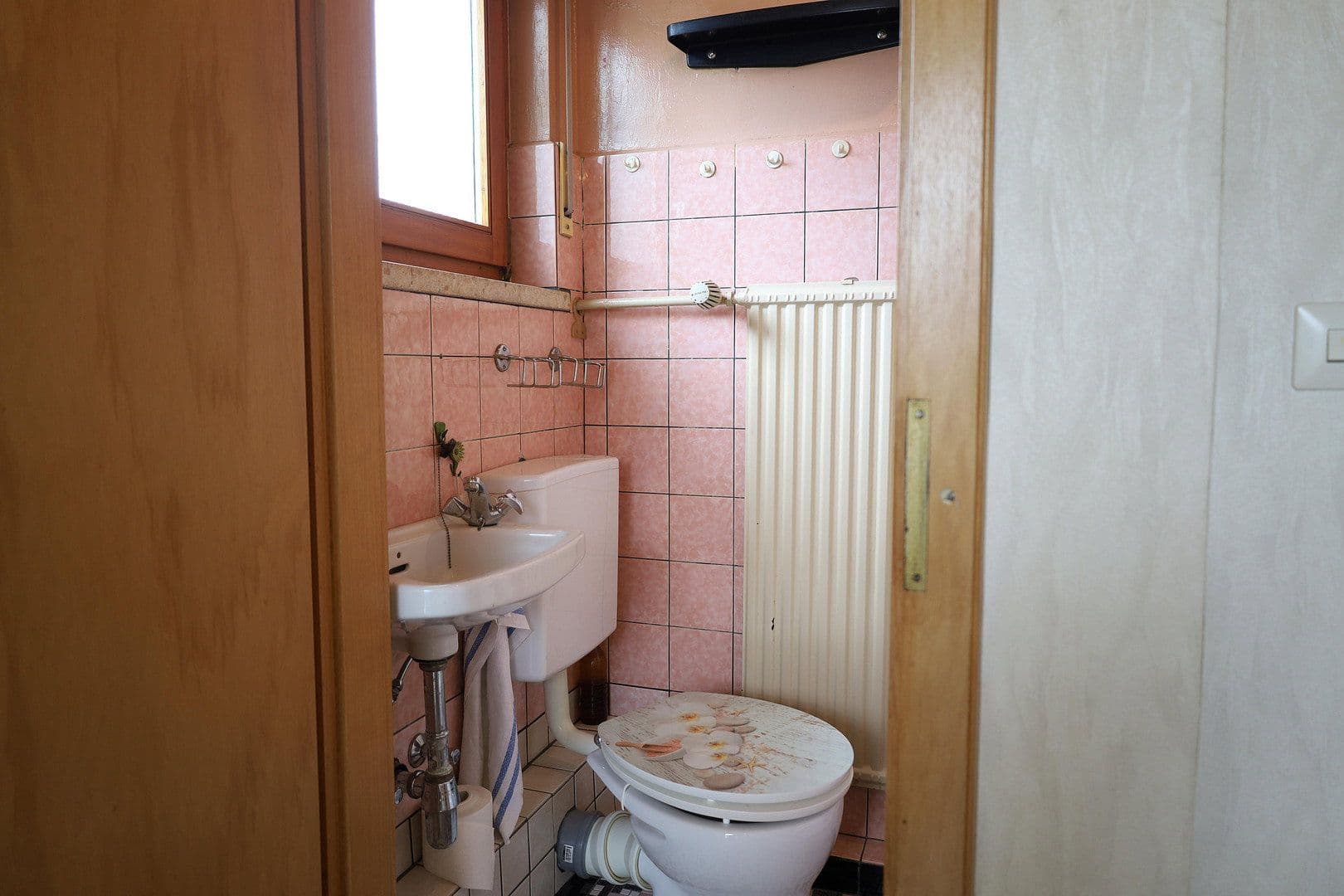 Predaj domu 139 m², pozemek 78 m², Niederheimbach, Porýnie-Falcko Predaj domu 139 m², pozemek 78 m², Niederheimbach, Porýnie-Falcko