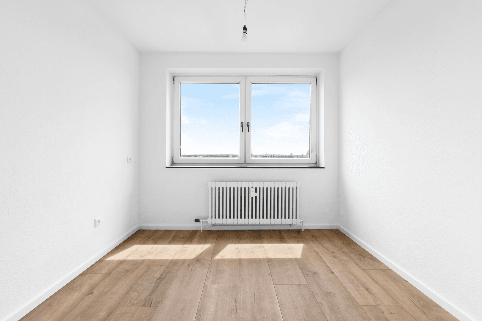 Prenájom bytu 2-izbový 65 m², Julius-Brecht-Straße 3, Frankfurt am Main, Hesensko Prenájom bytu 2-izbový 65 m², Julius-Brecht-Straße 3, Frankfurt am Main, Hesensko