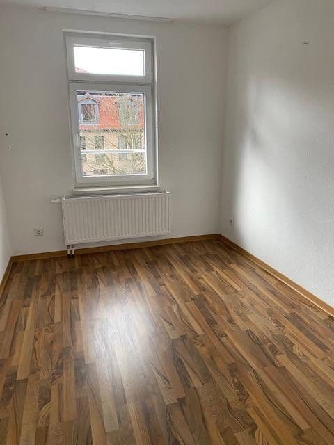Prenájom bytu 2-izbový 48 m², Markt 7, Bad Salzungen, Durínsko Prenájom bytu 2-izbový 48 m², Markt 7, Bad Salzungen, Durínsko