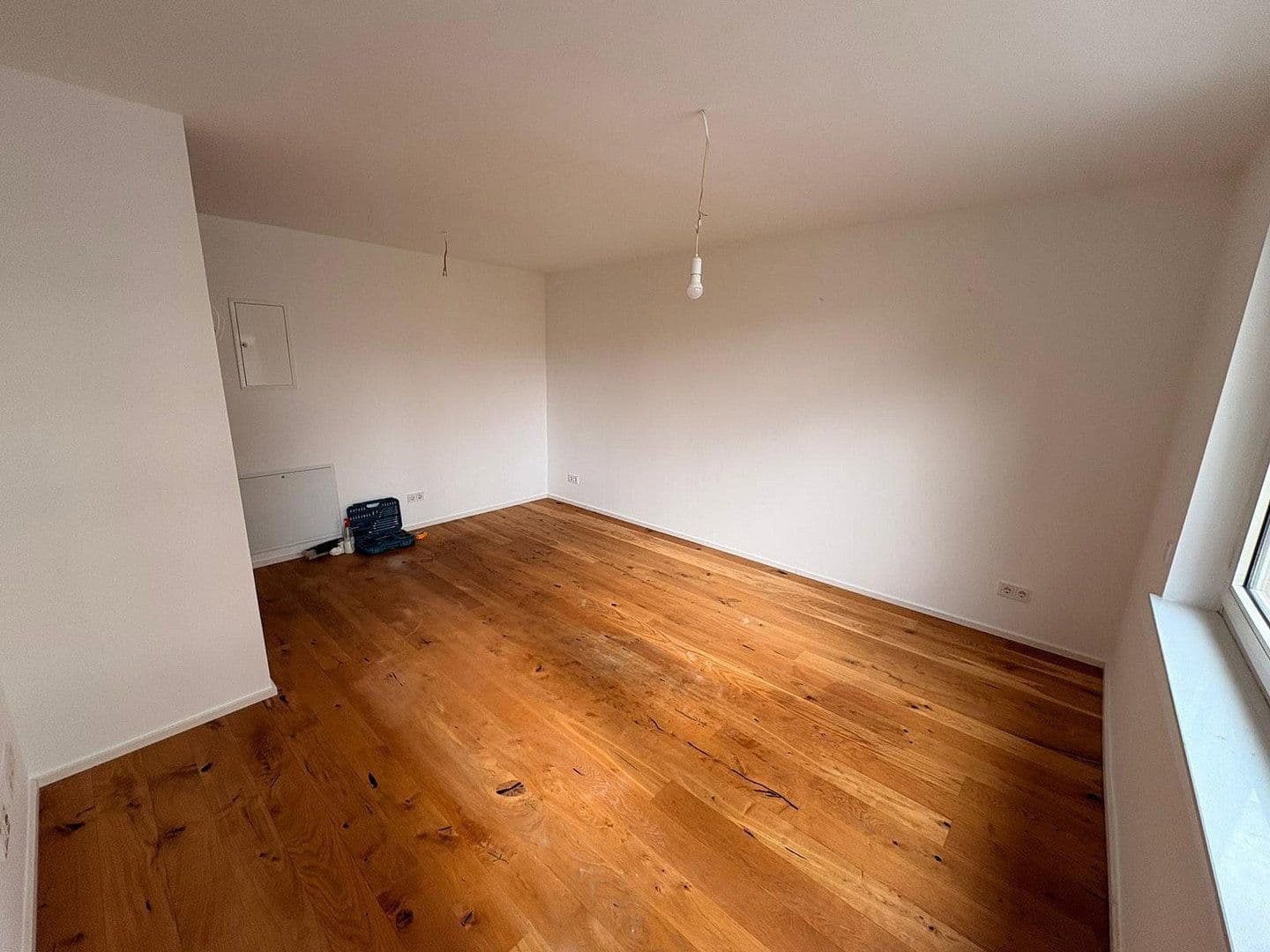 Prenájom bytu 2-izbový 36 m², Oberlindau 79, Frankfurt am Main, Hesensko Prenájom bytu 2-izbový 36 m², Oberlindau 79, Frankfurt am Main, Hesensko