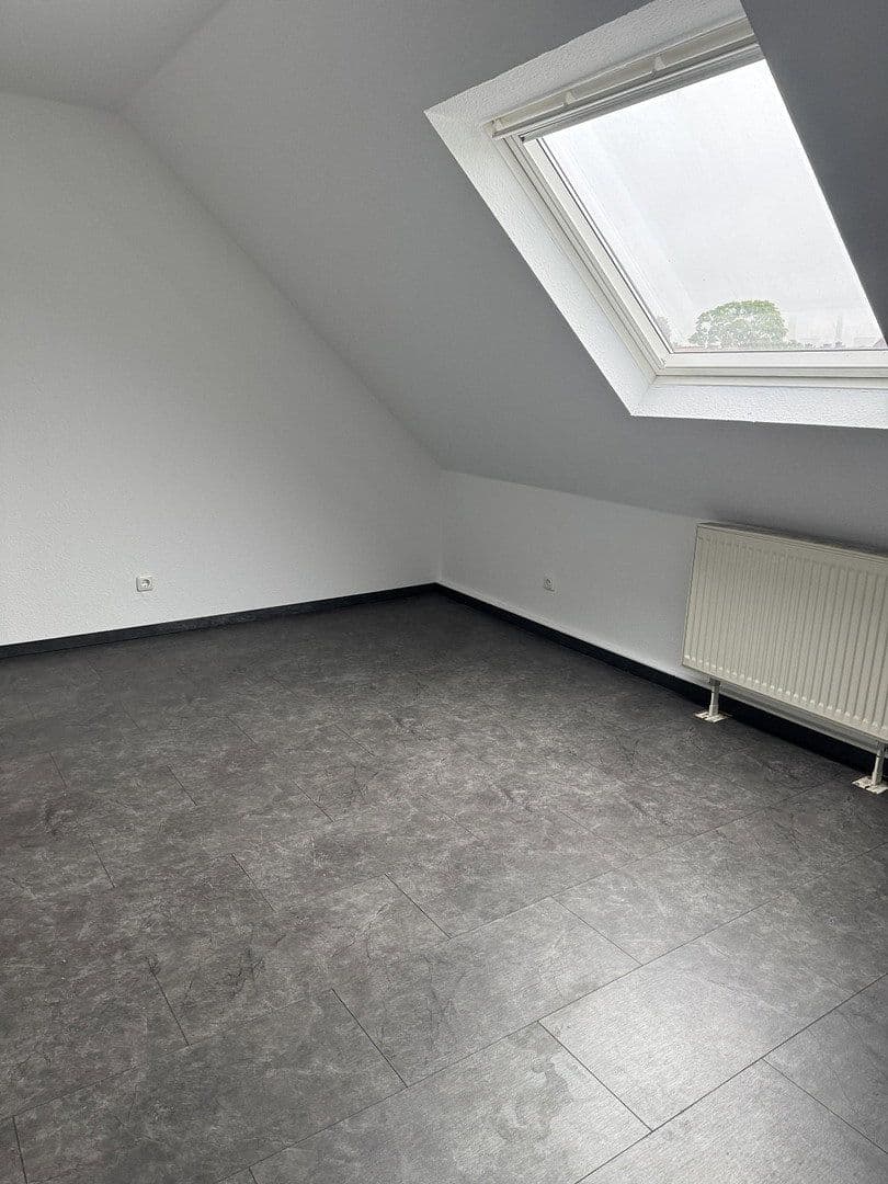Prenájom bytu 2-izbový 68 m², Gladbeck, Severné Porýnie - Westfálsko Prenájom bytu 2-izbový 68 m², Gladbeck, Severné Porýnie - Westfálsko