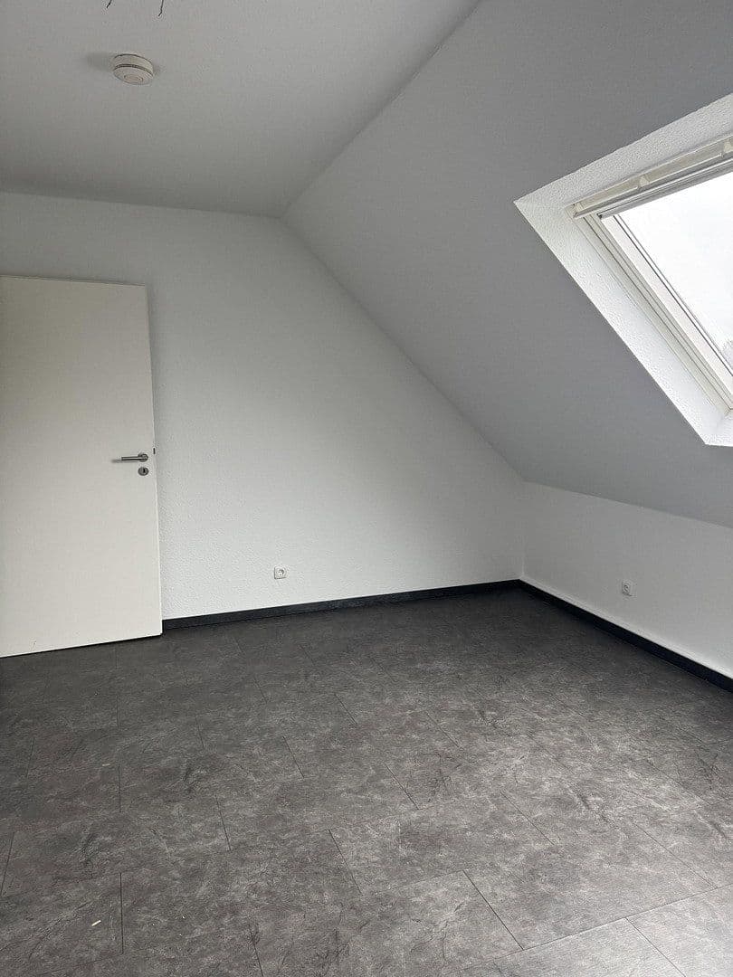 Prenájom bytu 2-izbový 68 m², Gladbeck, Severné Porýnie - Westfálsko Prenájom bytu 2-izbový 68 m², Gladbeck, Severné Porýnie - Westfálsko