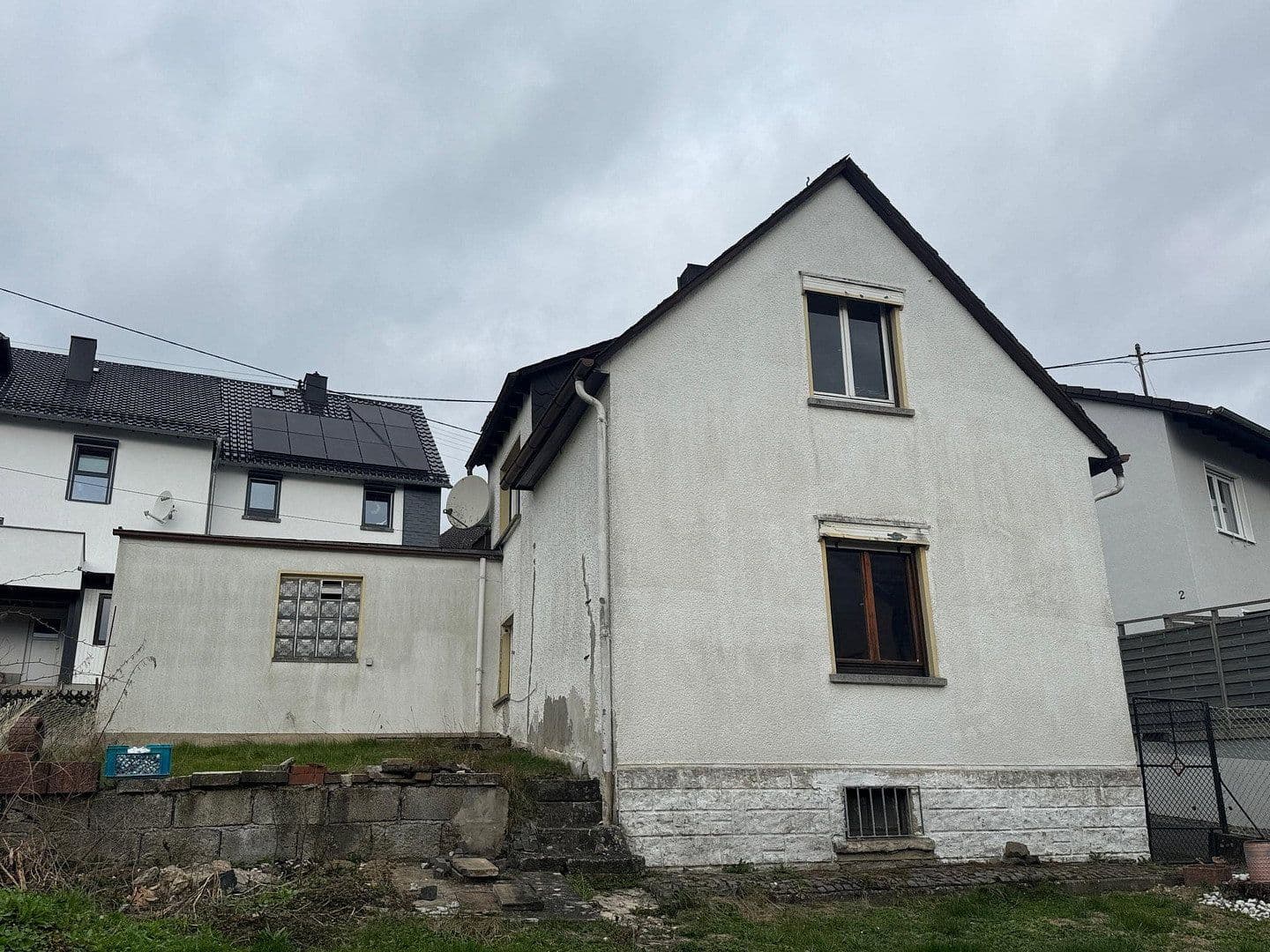 Predaj domu 95 m², pozemek 273 m², Rheinstr. 4, Hartenfels, Porýnie-Falcko Predaj domu 95 m², pozemek 273 m², Rheinstr. 4, Hartenfels, Porýnie-Falcko