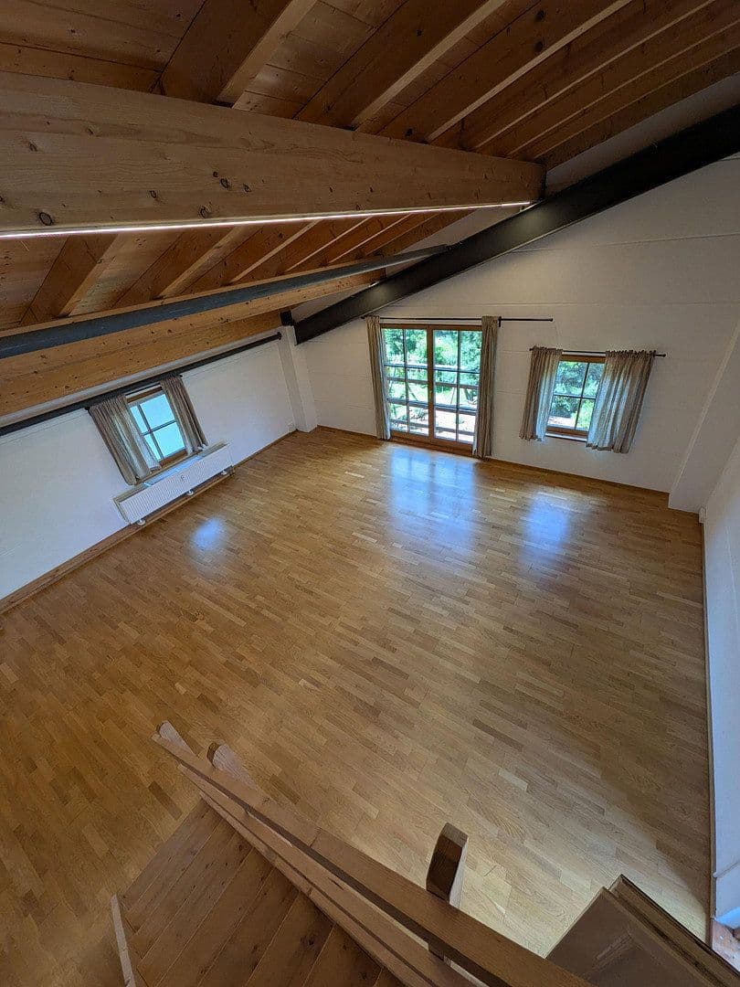 Prenájom kancelárie 100 m², Kieferfelden, Bavorsko Prenájom kancelárie 100 m², Kieferfelden, Bavorsko