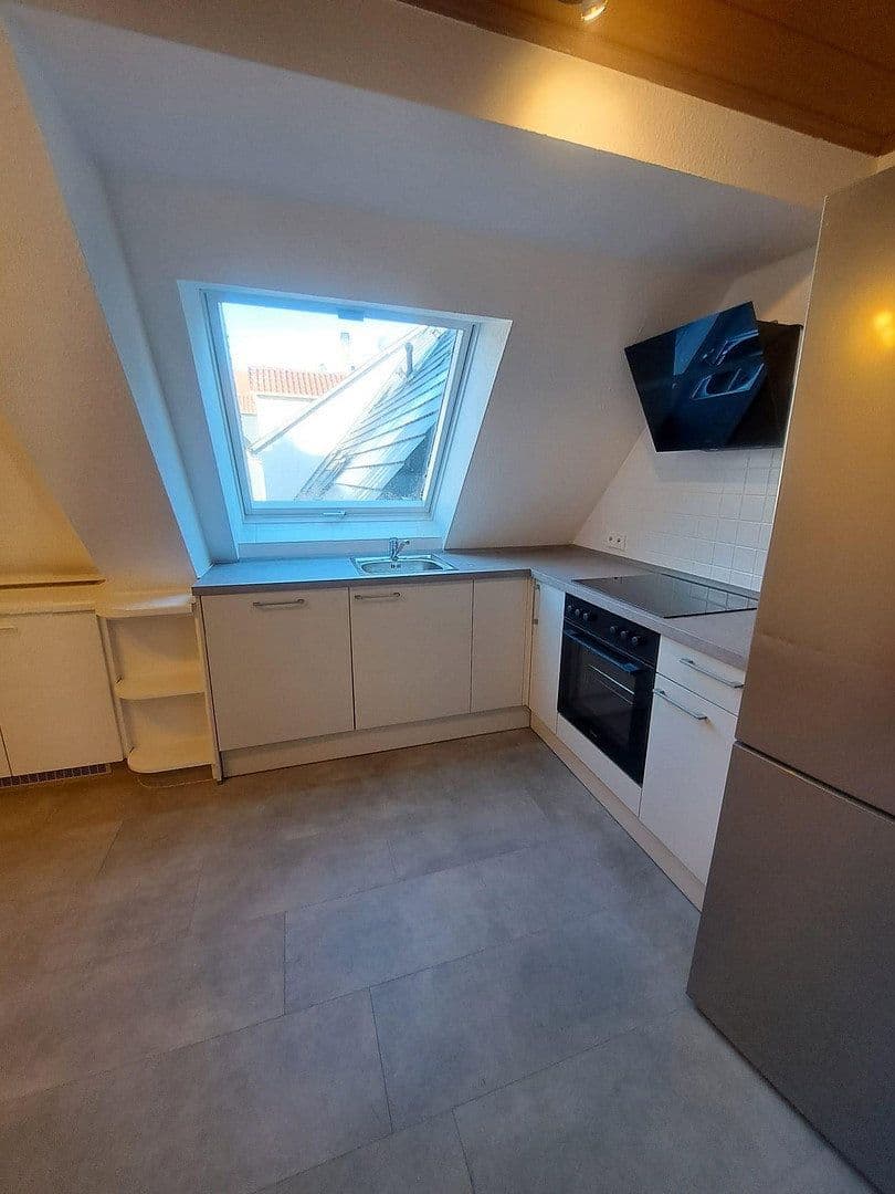 Prenájom bytu 3-izbový 92 m², Oberamteistrasse 12, Tuttlingen, Bádensko-Wurttembersko Prenájom bytu 3-izbový 92 m², Oberamteistrasse 12, Tuttlingen, Bádensko-Wurttembersko