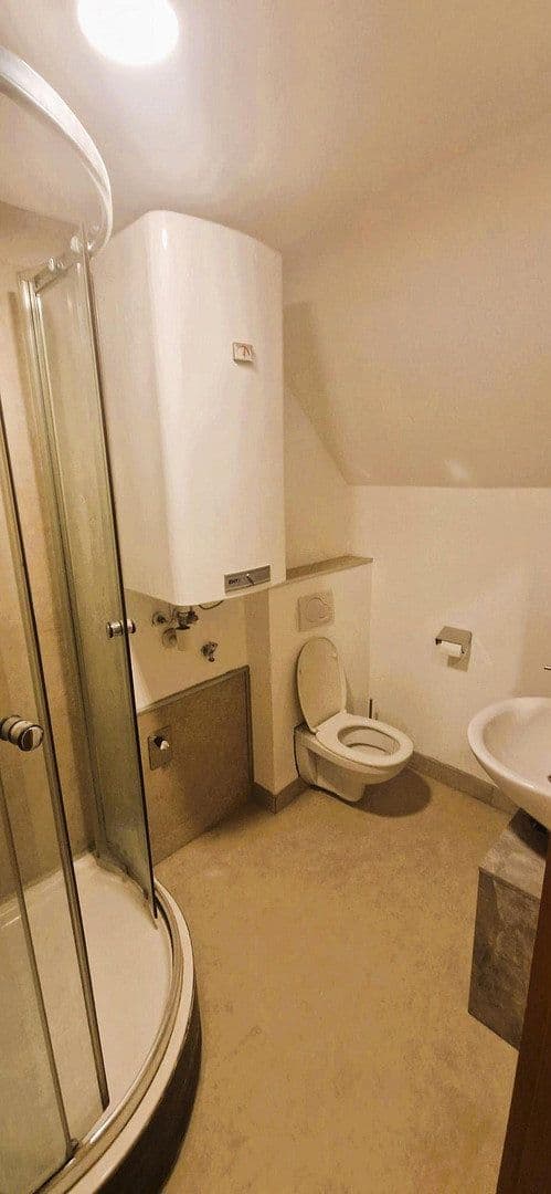 Prenájom bytu 4-izbový 63 m², Ansfelden, Horné Rakúsko Prenájom bytu 4-izbový 63 m², Ansfelden, Horné Rakúsko