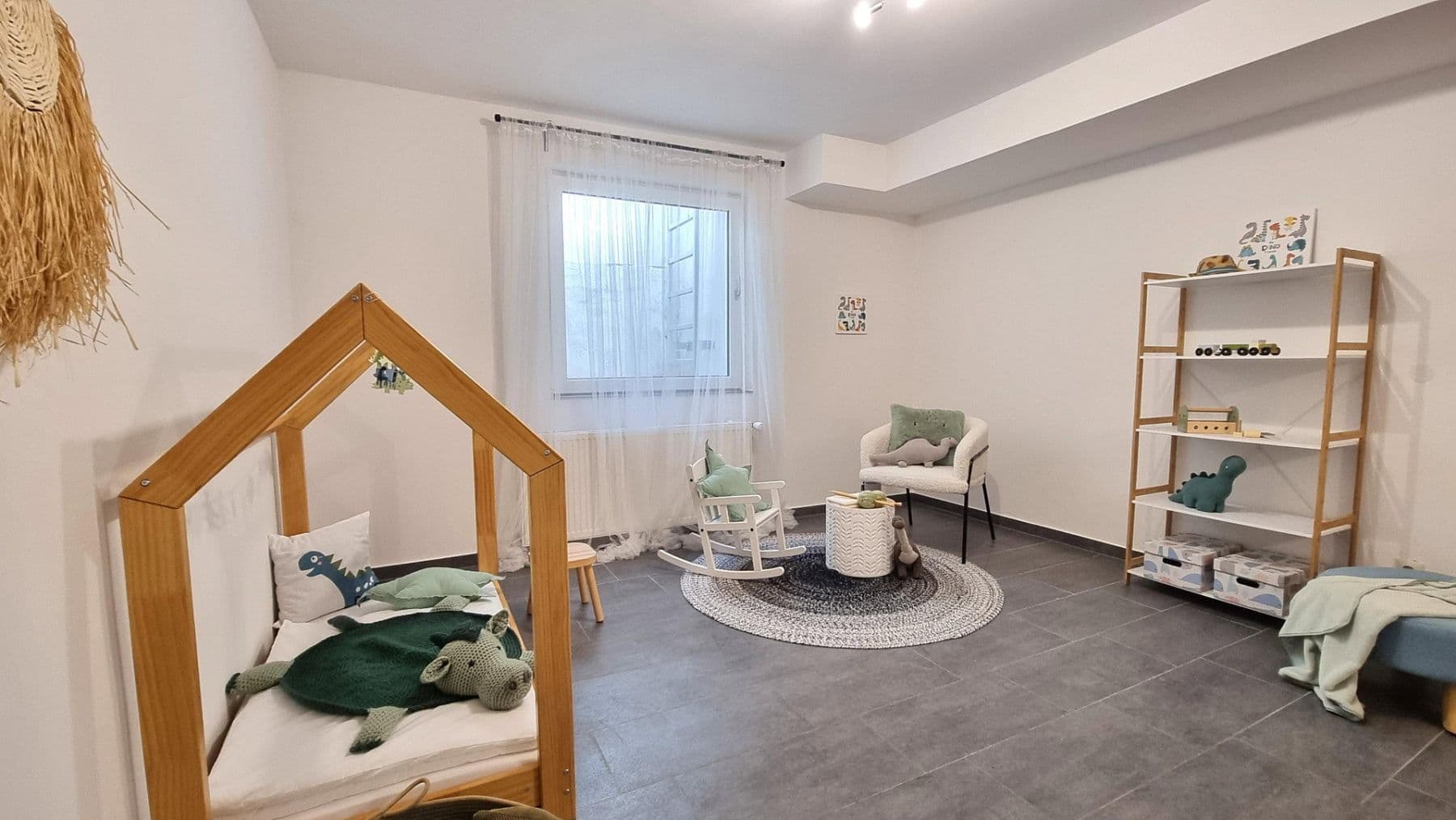 Predaj domu 207 m², pozemek 304 m², Ulmenweg 1/1, Mühlacker, Bádensko-Wurttembersko Predaj domu 207 m², pozemek 304 m², Ulmenweg 1/1, Mühlacker, Bádensko-Wurttembersko