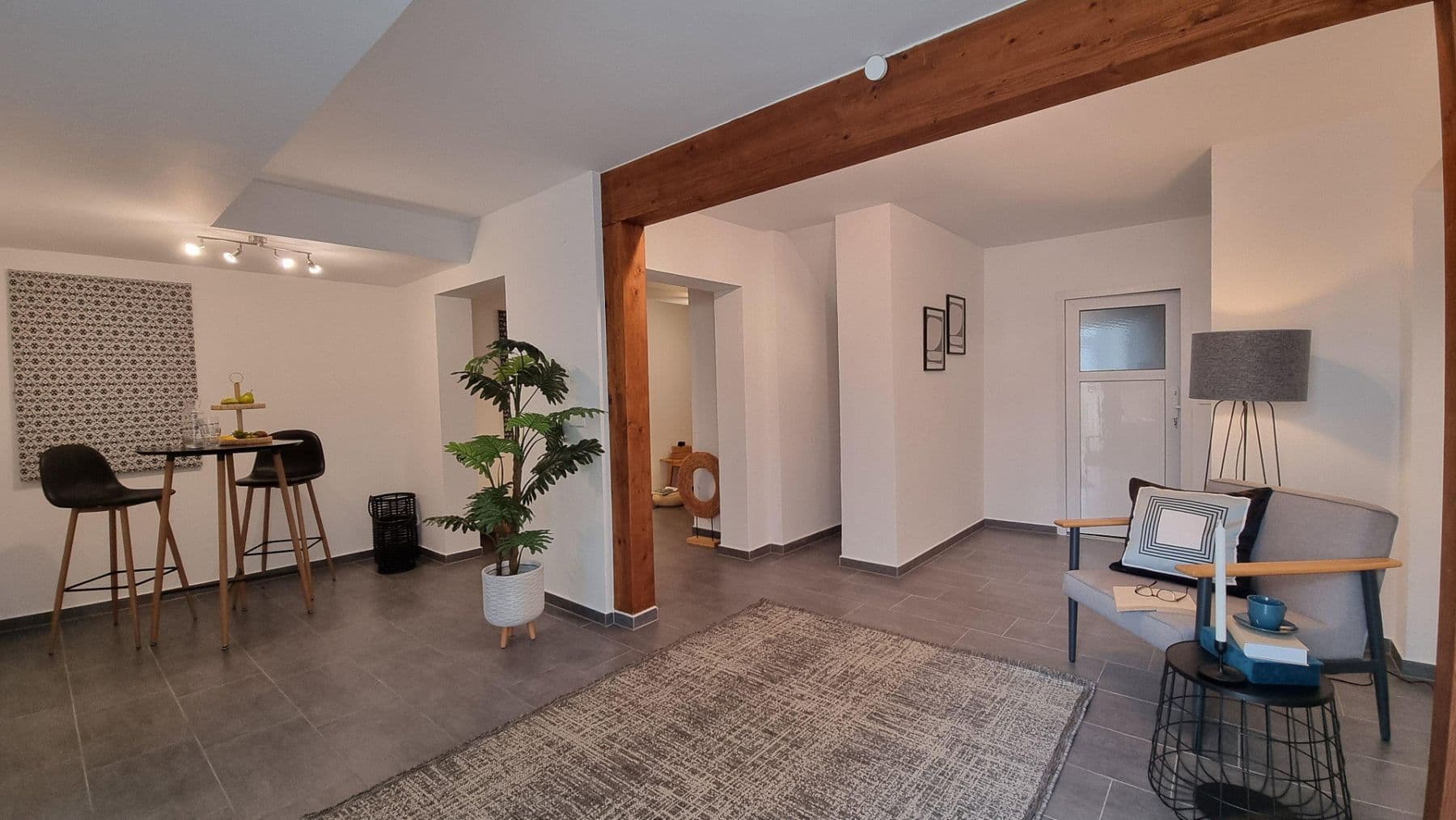 Predaj domu 207 m², pozemek 304 m², Ulmenweg 1/1, Mühlacker, Bádensko-Wurttembersko Predaj domu 207 m², pozemek 304 m², Ulmenweg 1/1, Mühlacker, Bádensko-Wurttembersko