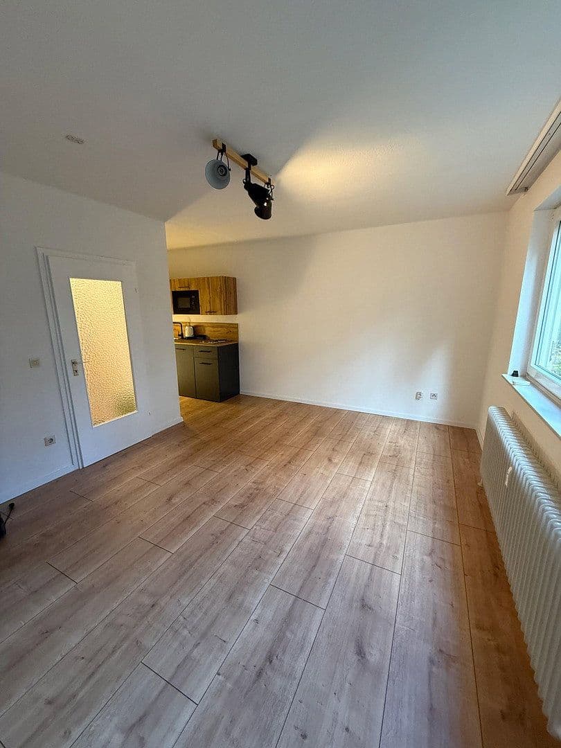 Prenájom bytu 1-izbový 25 m², Gothaerstr. 3, Kaiserslautern, Porýnie-Falcko Prenájom bytu 1-izbový 25 m², Gothaerstr. 3, Kaiserslautern, Porýnie-Falcko