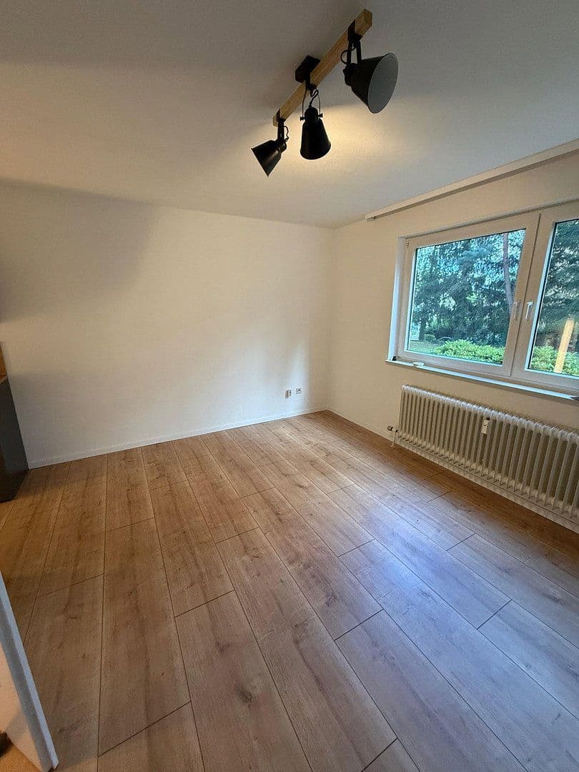 Prenájom bytu 1-izbový 25 m², Gothaerstr. 3, Kaiserslautern, Porýnie-Falcko Prenájom bytu 1-izbový 25 m², Gothaerstr. 3, Kaiserslautern, Porýnie-Falcko