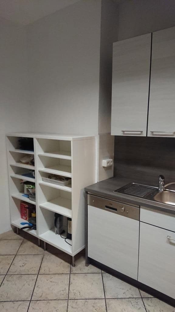 Prenájom bytu 2-izbový 74 m², Duisburg, Severné Porýnie - Westfálsko Prenájom bytu 2-izbový 74 m², Duisburg, Severné Porýnie - Westfálsko