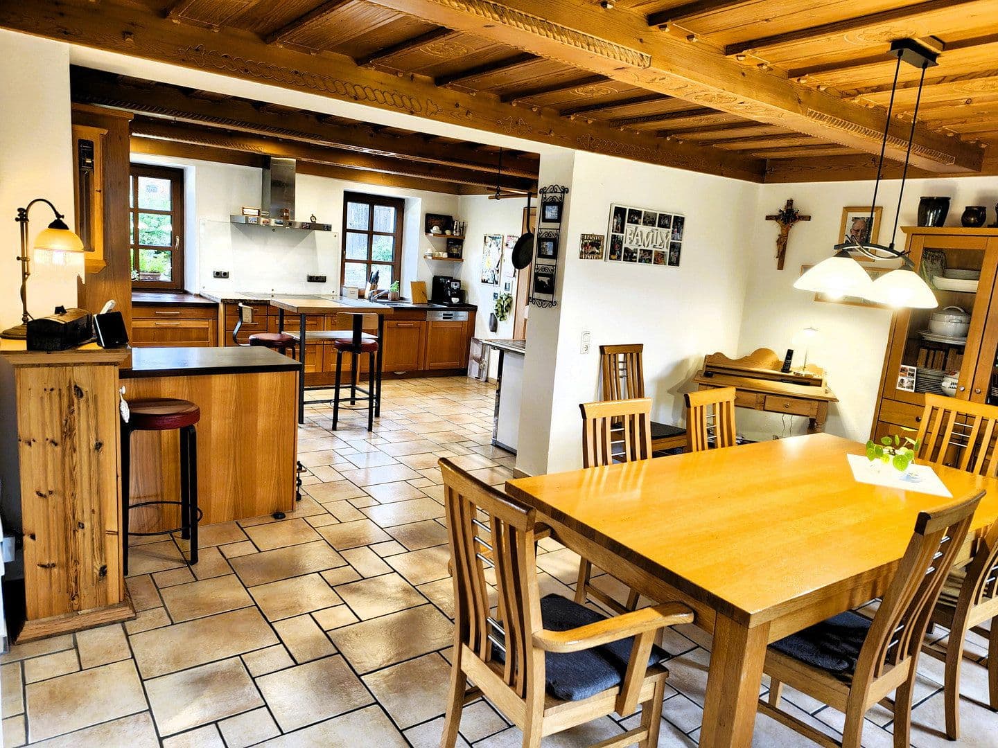 Predaj domu 340 m², pozemek 7.273 m², Vilshofen an der Donau, Bavorsko Predaj domu 340 m², pozemek 7.273 m², Vilshofen an der Donau, Bavorsko