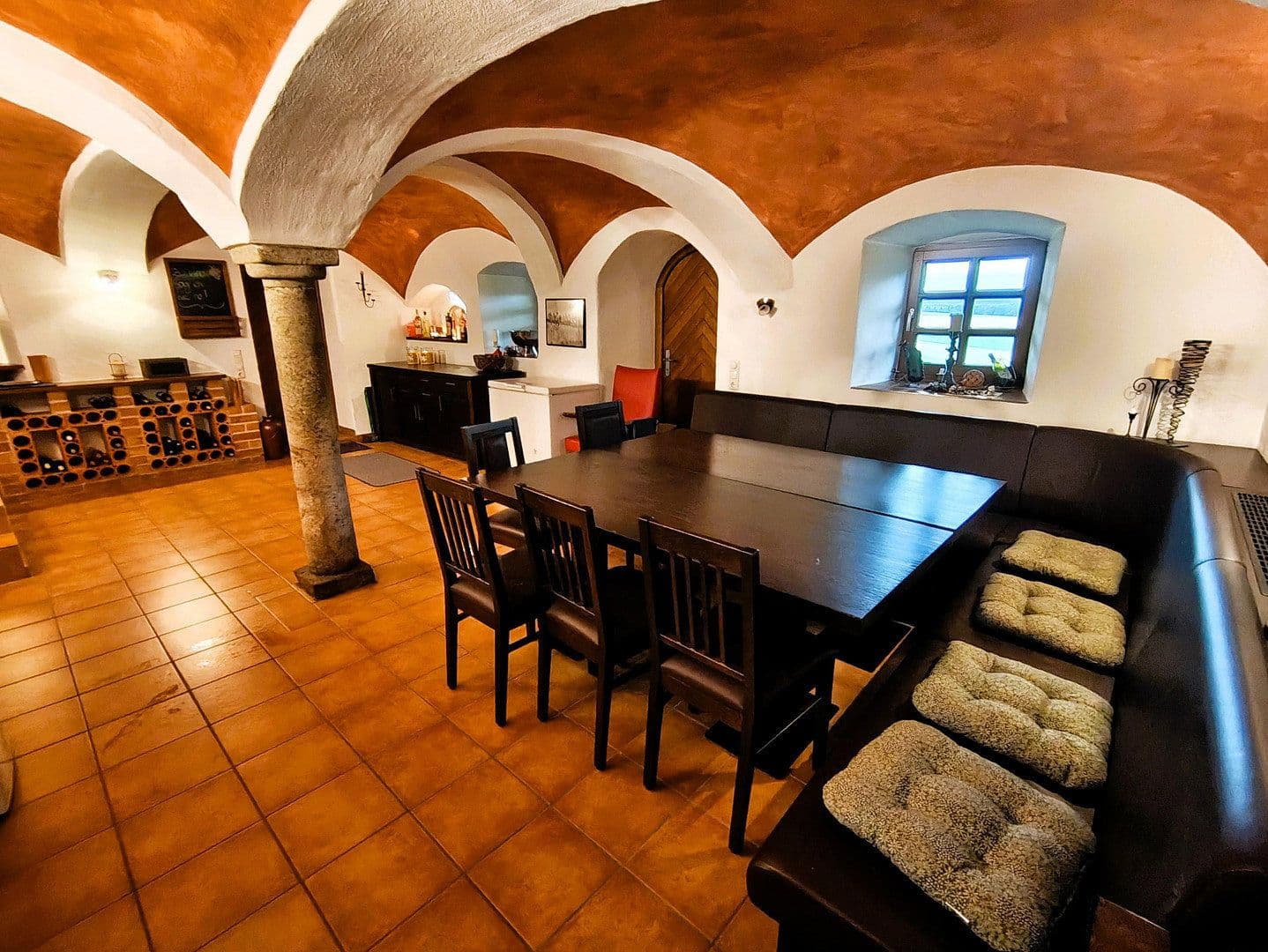 Predaj domu 340 m², pozemek 7.273 m², Vilshofen an der Donau, Bavorsko Predaj domu 340 m², pozemek 7.273 m², Vilshofen an der Donau, Bavorsko