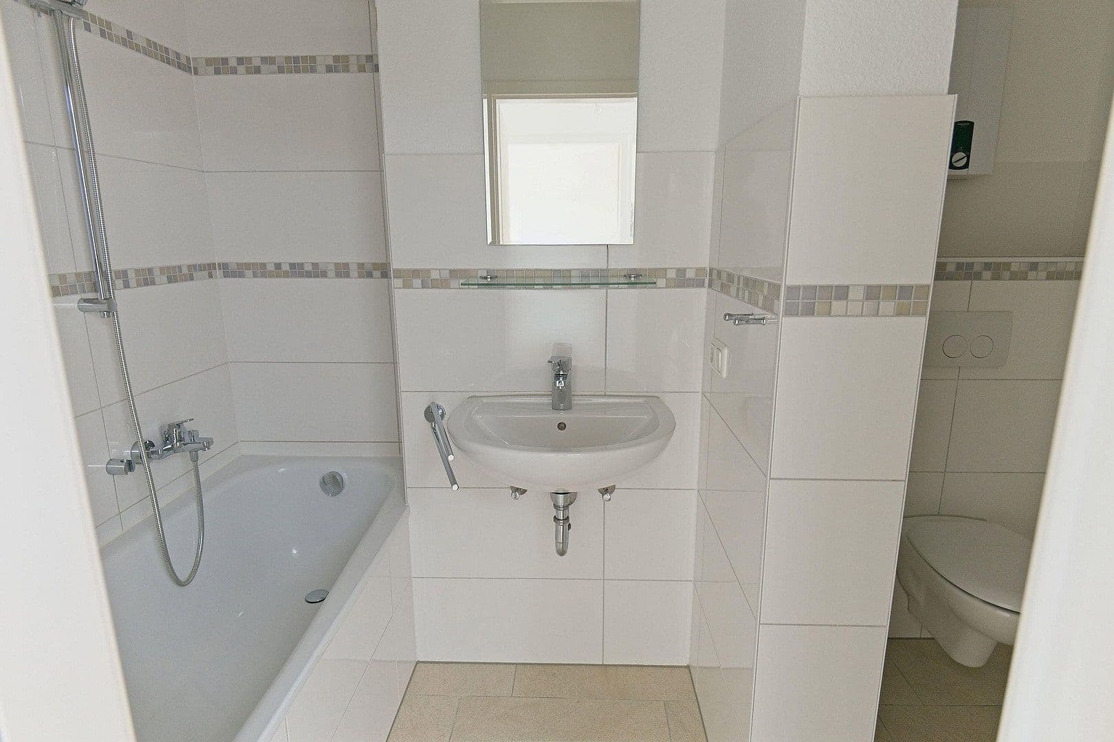 Prenájom bytu 3-izbový 70 m², Kiel, Šlezvicko-Holštajnsko Prenájom bytu 3-izbový 70 m², Kiel, Šlezvicko-Holštajnsko