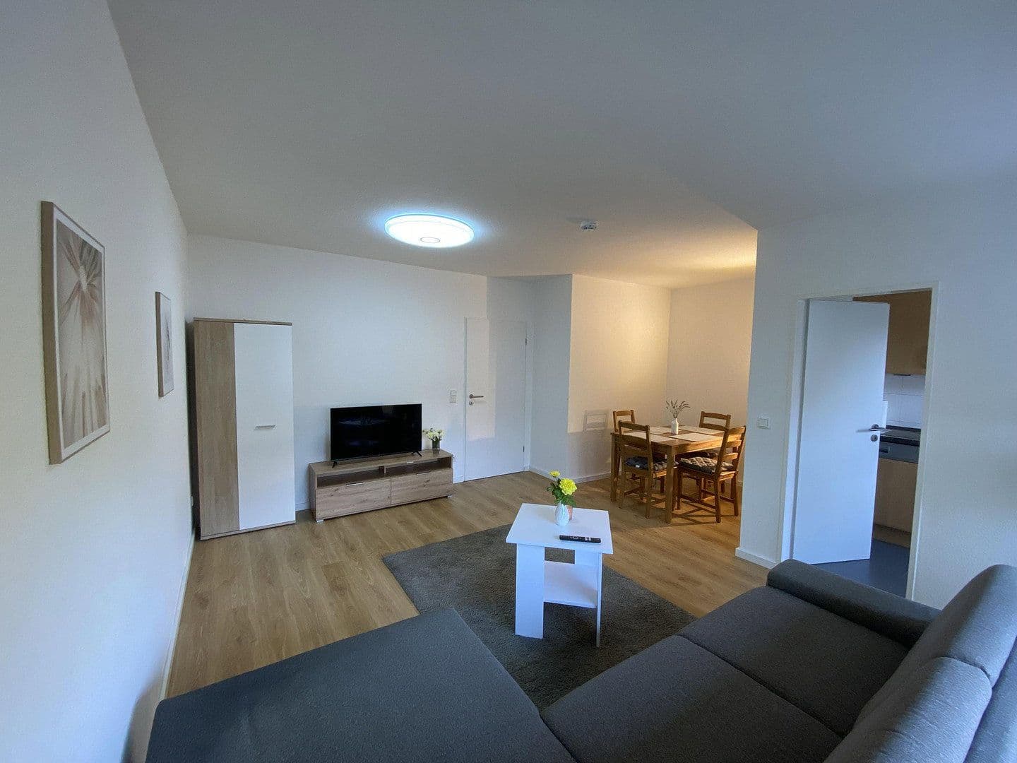 Prenájom bytu 1-izbový 36 m², Adlerstr. 46, Ratingen, Severné Porýnie - Westfálsko Prenájom bytu 1-izbový 36 m², Adlerstr. 46, Ratingen, Severné Porýnie - Westfálsko