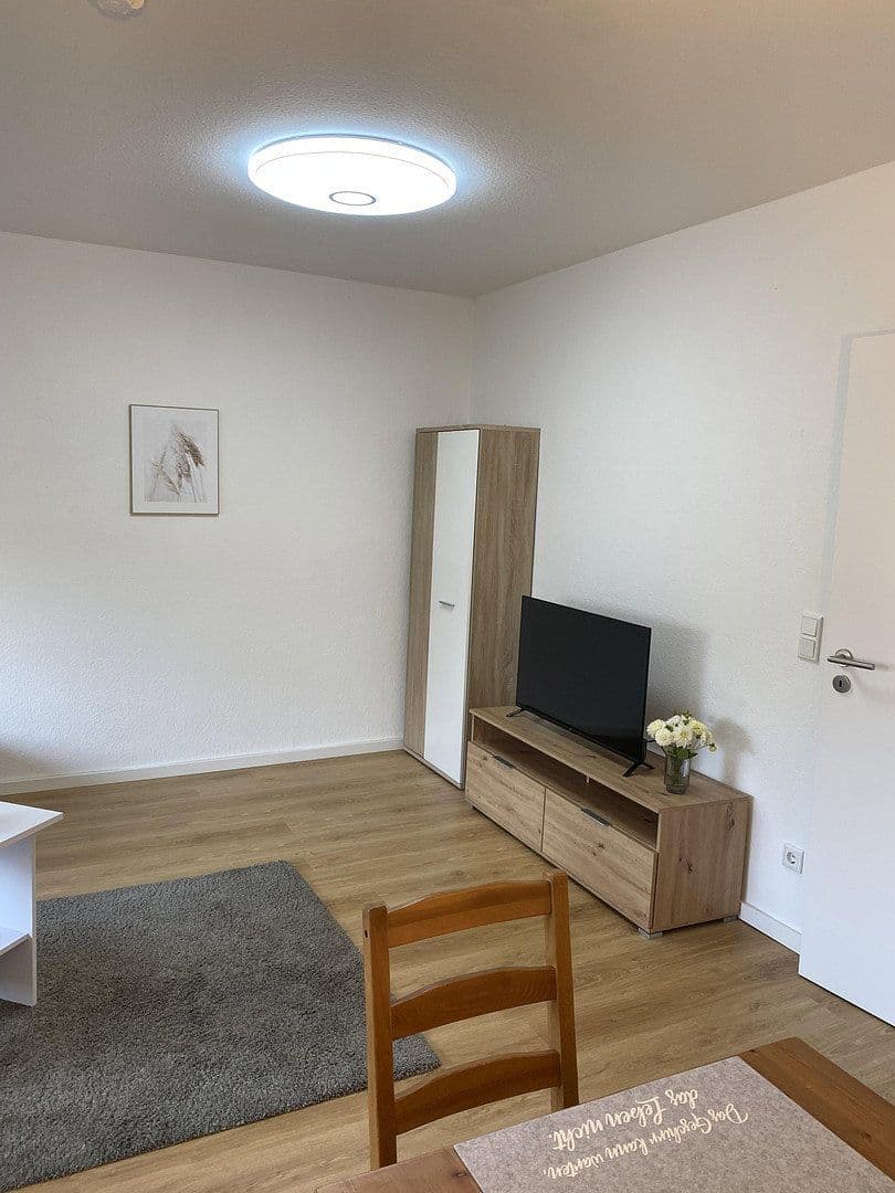 Prenájom bytu 1-izbový 36 m², Adlerstr. 46, Ratingen, Severné Porýnie - Westfálsko Prenájom bytu 1-izbový 36 m², Adlerstr. 46, Ratingen, Severné Porýnie - Westfálsko