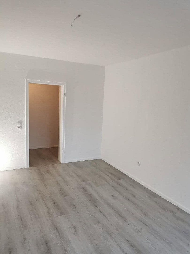 Prenájom bytu 1-izbový 39 m², Stockder Straße, Remscheid, Remscheid, Severné Porýnie - Westfálsko Prenájom bytu 1-izbový 39 m², Stockder Straße, Remscheid, Remscheid, Severné Porýnie - Westfálsko