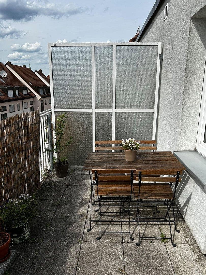 Prenájom bytu 2-izbový 47 m², Nürnberg, Bavorsko Prenájom bytu 2-izbový 47 m², Nürnberg, Bavorsko