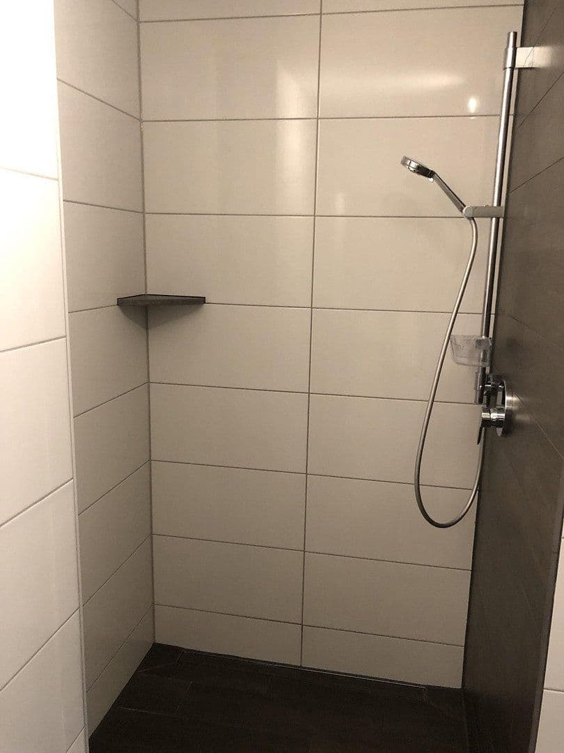 Prenájom bytu 3-izbový 89 m², Sindelfingen, Bádensko-Wurttembersko Prenájom bytu 3-izbový 89 m², Sindelfingen, Bádensko-Wurttembersko