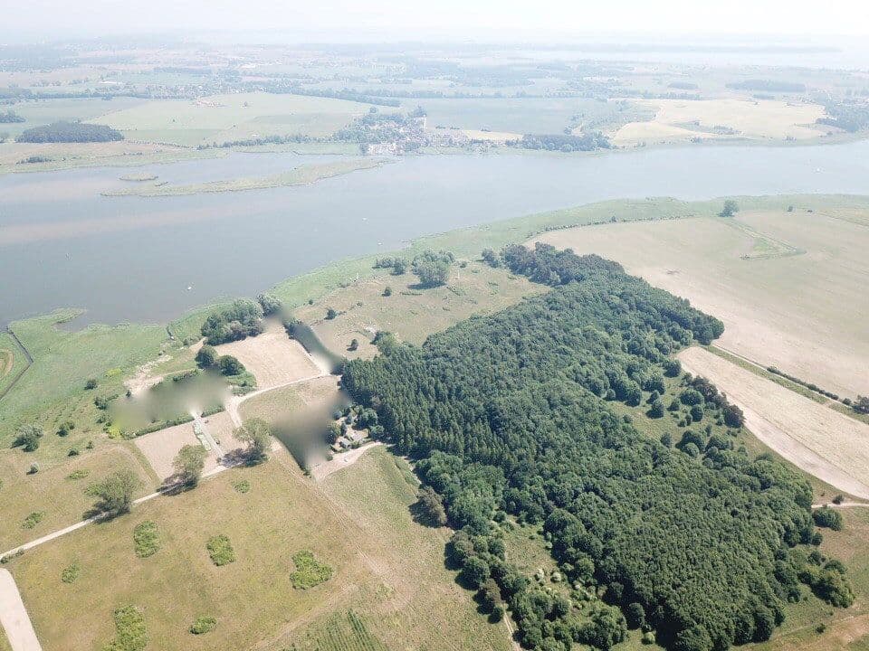 Predaj pozemku 2.000 m², Rubenow, Meklenbursko-Predpomoransko Predaj pozemku 2.000 m², Rubenow, Meklenbursko-Predpomoransko