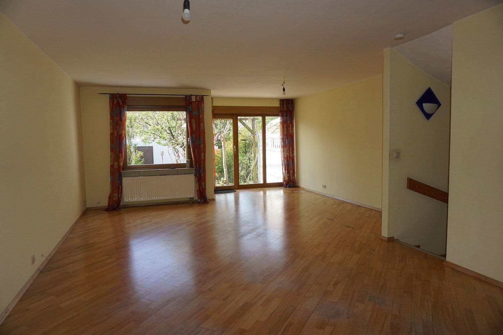 Prenájom domu 140 m², pozemek 246 m², Speyer, Porýnie-Falcko Prenájom domu 140 m², pozemek 246 m², Speyer, Porýnie-Falcko