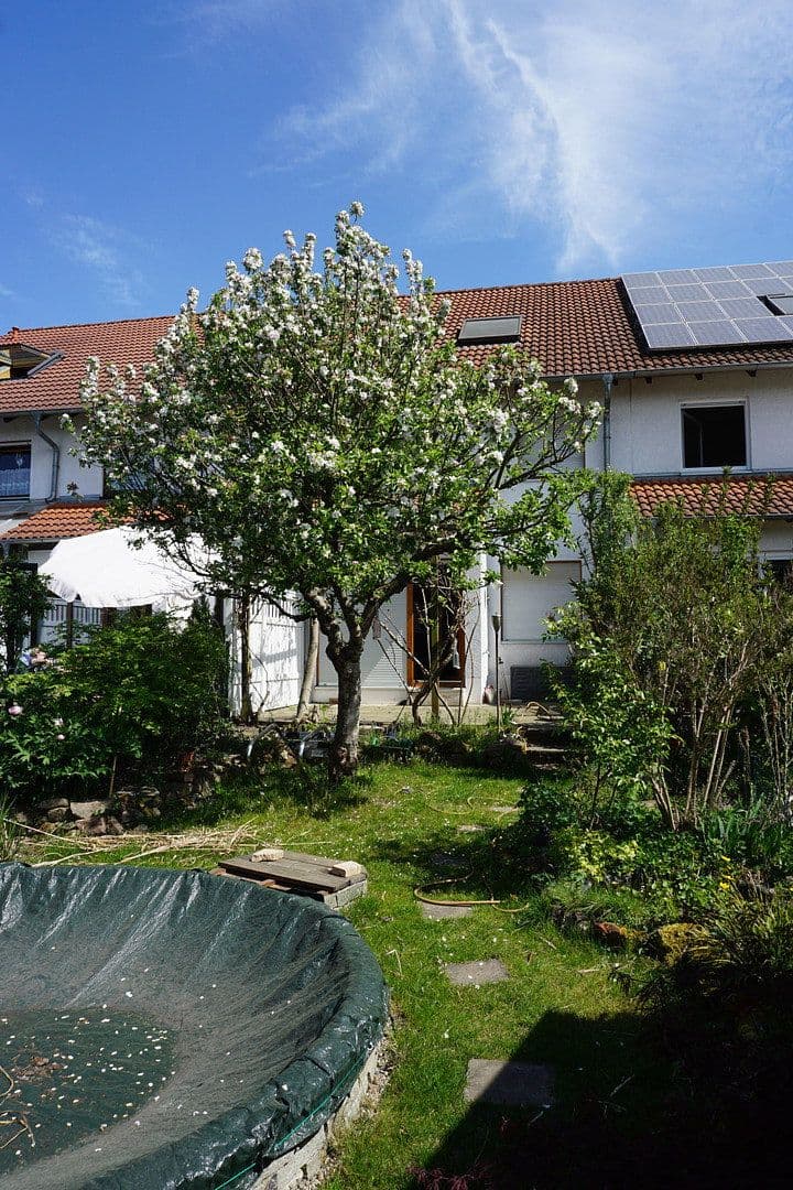 Prenájom domu 140 m², pozemek 246 m², Speyer, Porýnie-Falcko Prenájom domu 140 m², pozemek 246 m², Speyer, Porýnie-Falcko