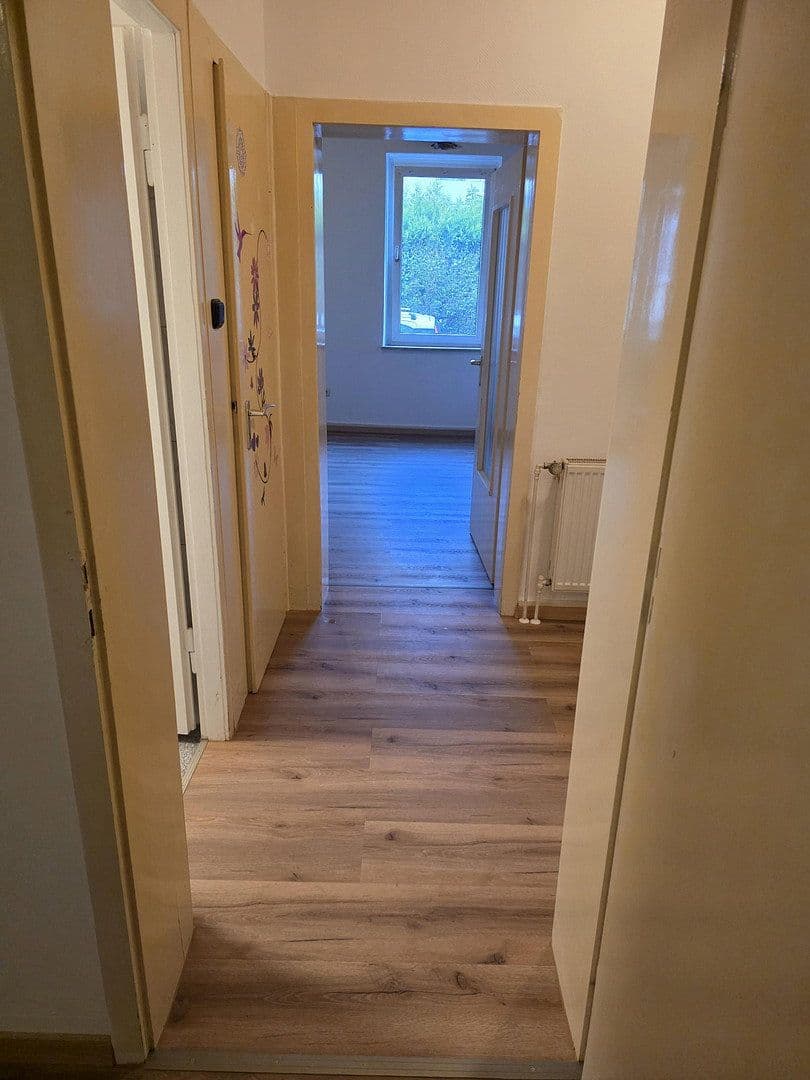 Prenájom bytu 1-izbový 41 m², Baltenstraße 20, Düsseldorf, Severné Porýnie - Westfálsko Prenájom bytu 1-izbový 41 m², Baltenstraße 20, Düsseldorf, Severné Porýnie - Westfálsko