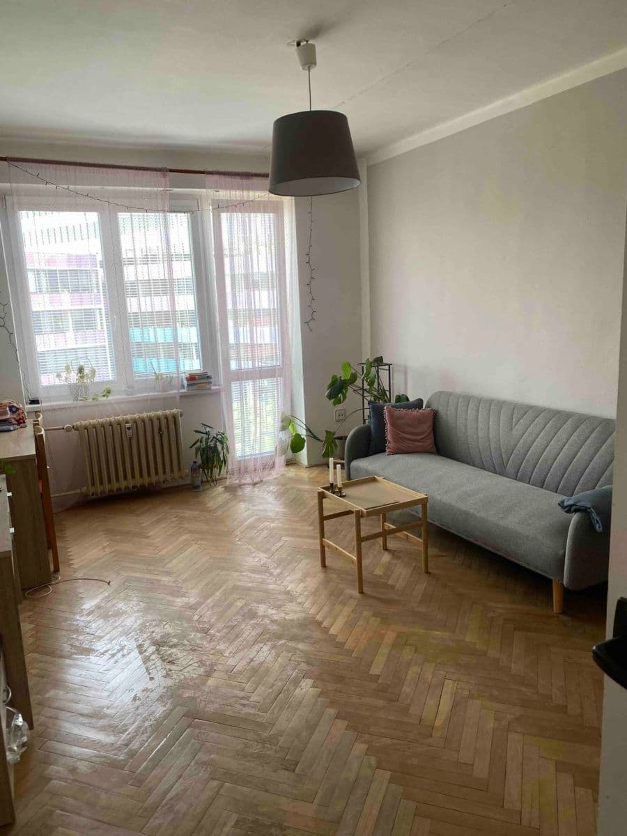 Prenájom bytu 2-izbový 54 m², Kavkazská, Praha, Praha Prenájom bytu 2-izbový 54 m², Kavkazská, Praha, Praha